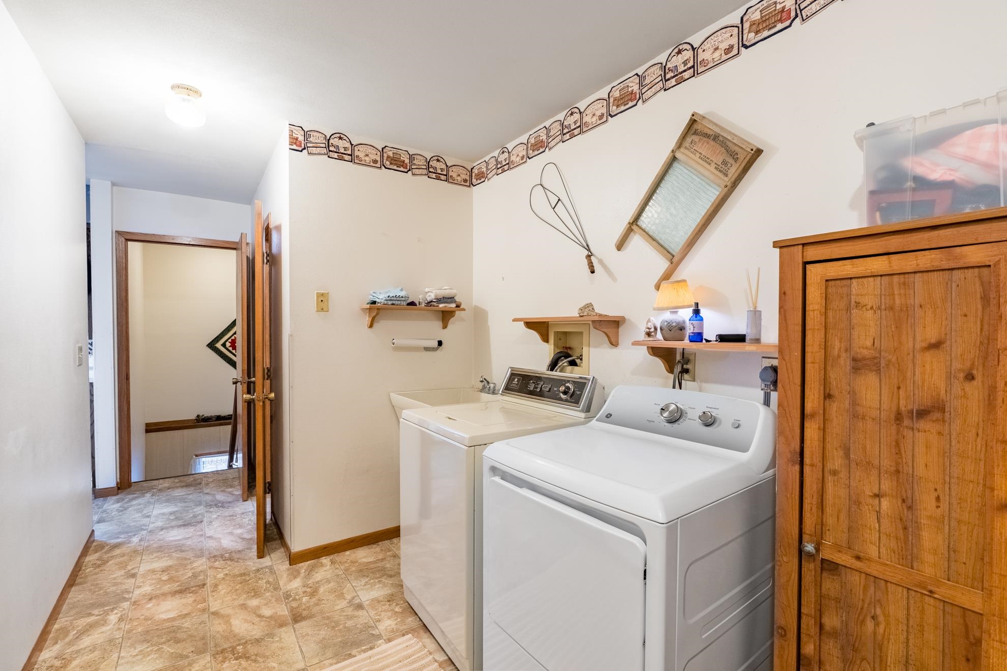 3946 HILLSIDE LANE, Wausau, Wisconsin 54403, 3 Bedrooms Bedrooms, ,2 BathroomsBathrooms,Residential,For Sale,3946 HILLSIDE LANE,22601581