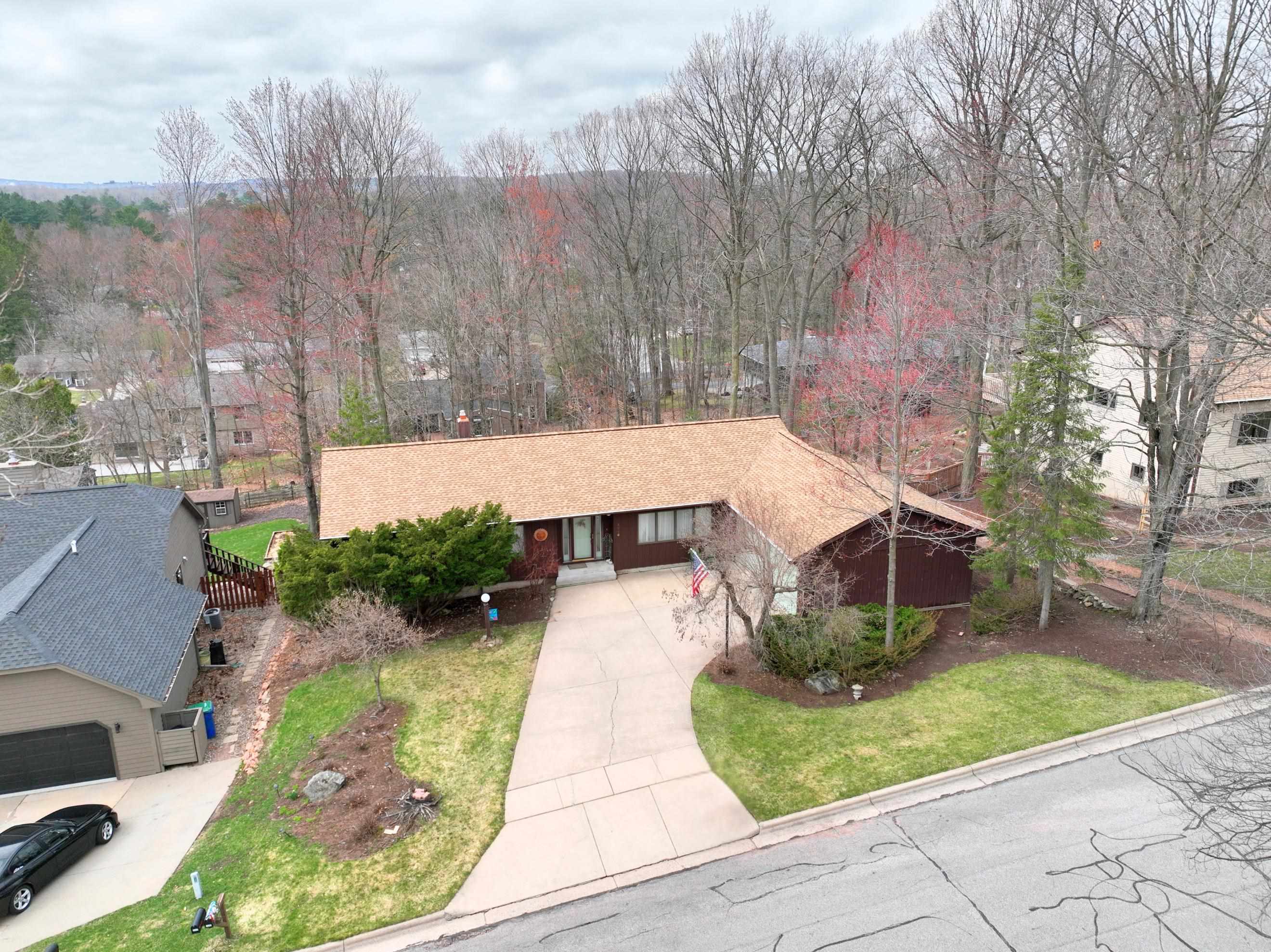 3946 HILLSIDE LANE, Wausau, Wisconsin 54403, 3 Bedrooms Bedrooms, ,2 BathroomsBathrooms,Residential,For Sale,3946 HILLSIDE LANE,22601581