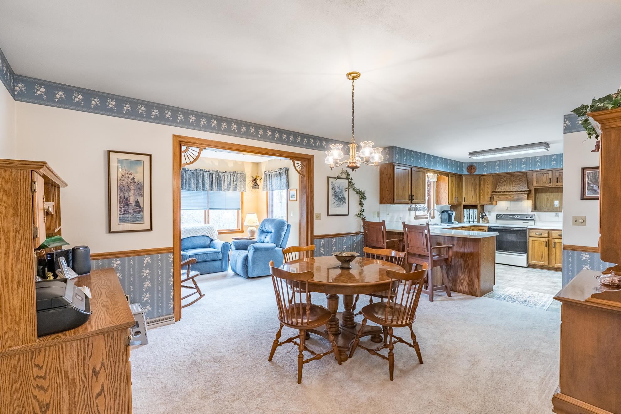 3946 HILLSIDE LANE, Wausau, Wisconsin 54403, 3 Bedrooms Bedrooms, ,2 BathroomsBathrooms,Residential,For Sale,3946 HILLSIDE LANE,22601581