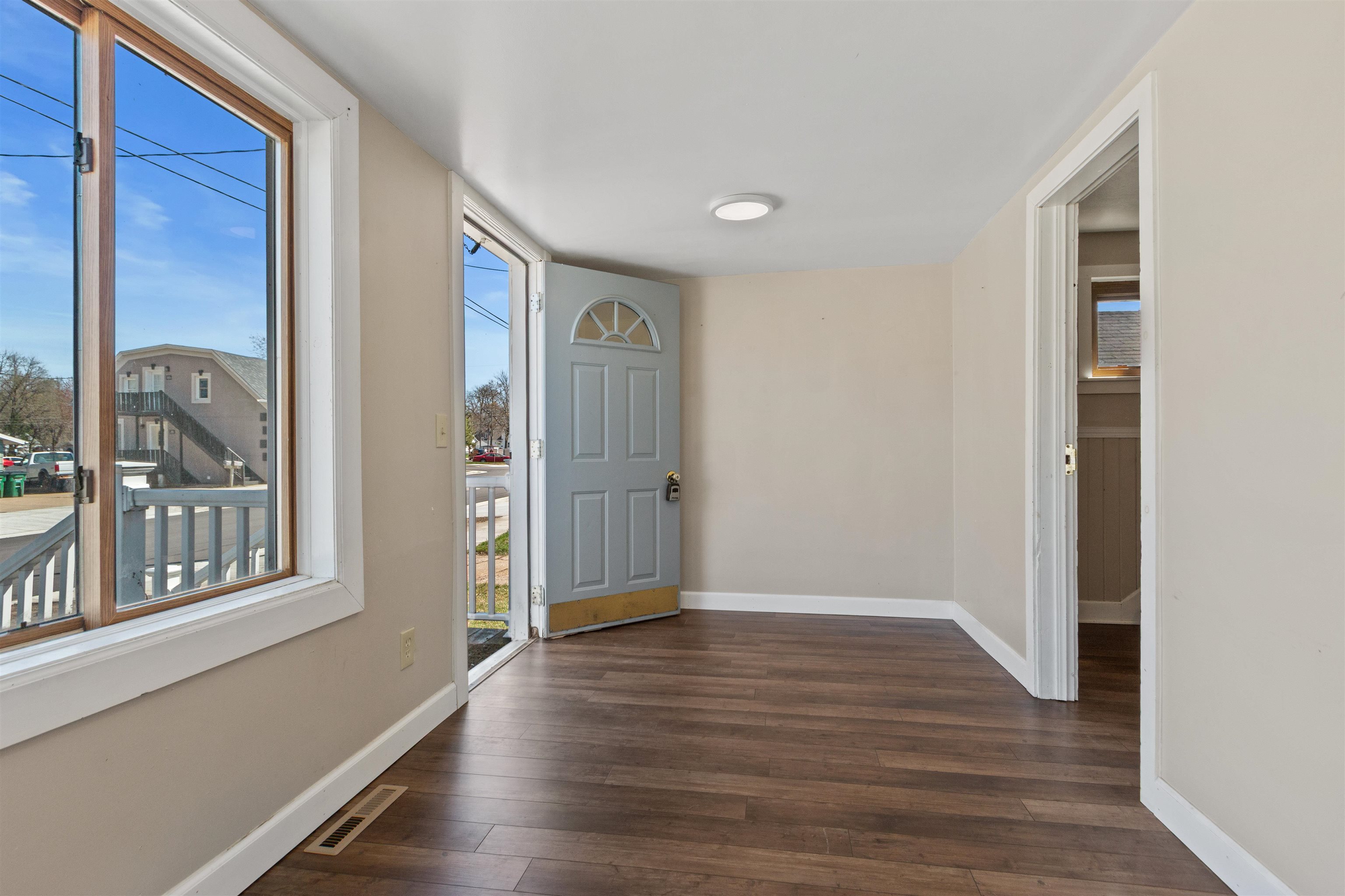 1021 MCKINLEY STREET, Wisconsin Rapids, Wisconsin 54495, 2 Bedrooms Bedrooms, ,1 BathroomBathrooms,Residential,For Sale,1021 MCKINLEY STREET,22601587