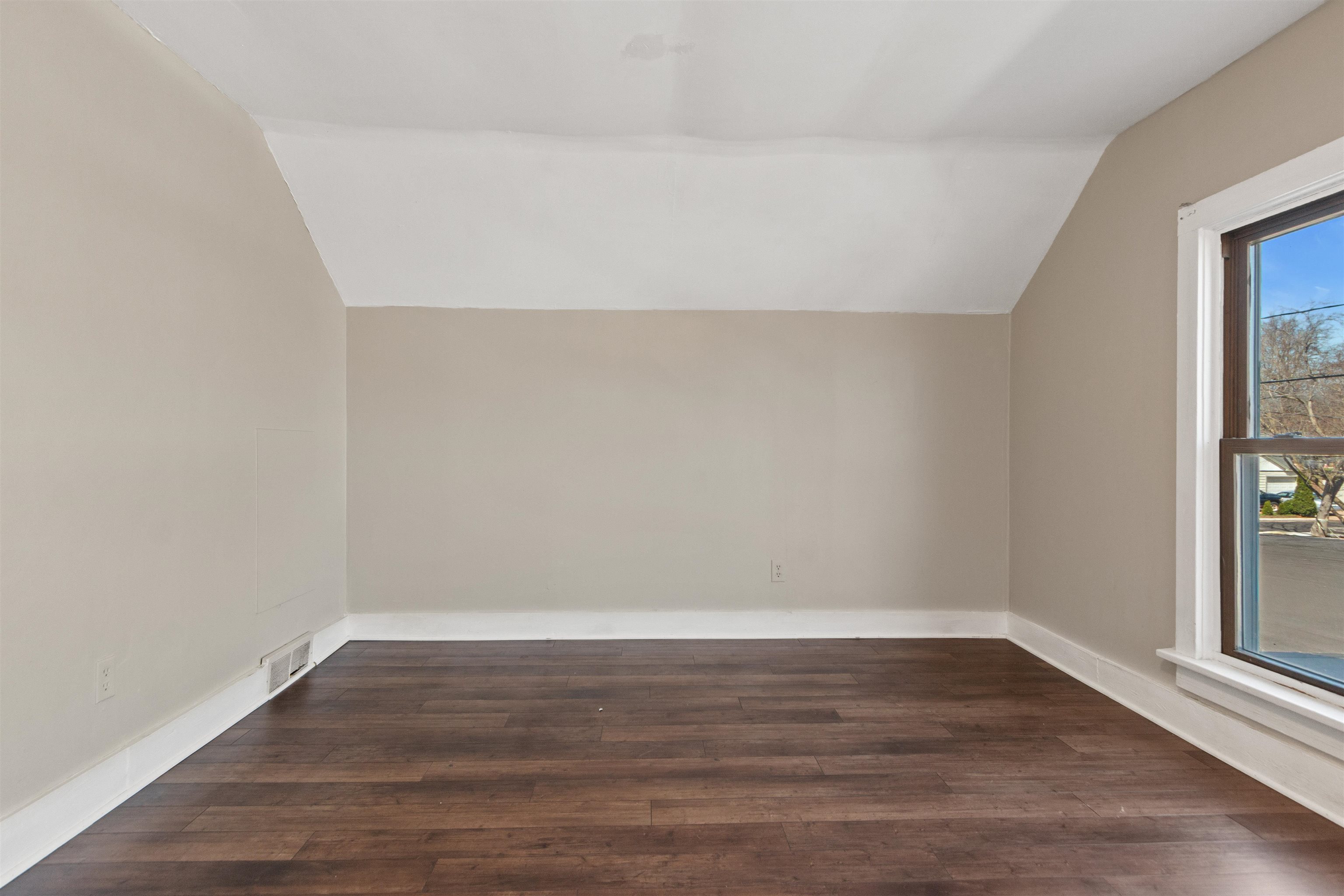 1021 MCKINLEY STREET, Wisconsin Rapids, Wisconsin 54495, 2 Bedrooms Bedrooms, ,1 BathroomBathrooms,Residential,For Sale,1021 MCKINLEY STREET,22601587