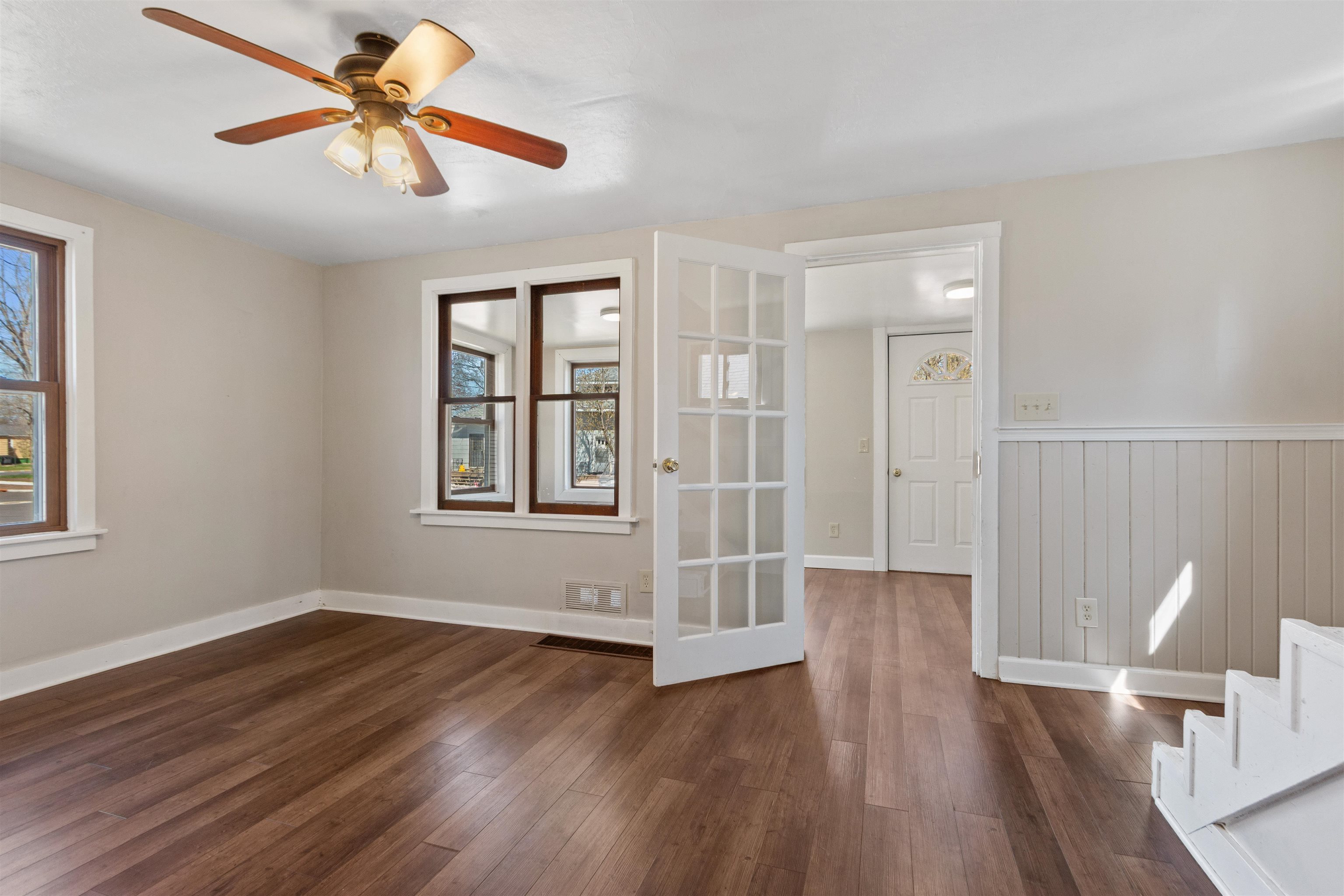 1021 MCKINLEY STREET, Wisconsin Rapids, Wisconsin 54495, 2 Bedrooms Bedrooms, ,1 BathroomBathrooms,Residential,For Sale,1021 MCKINLEY STREET,22601587