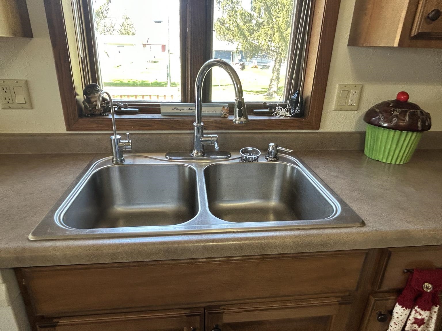 403 BLUEBIRD LANE, Loyal, Wisconsin 54446, 3 Bedrooms Bedrooms, ,3 BathroomsBathrooms,Residential,For Sale,403 BLUEBIRD LANE,22601589