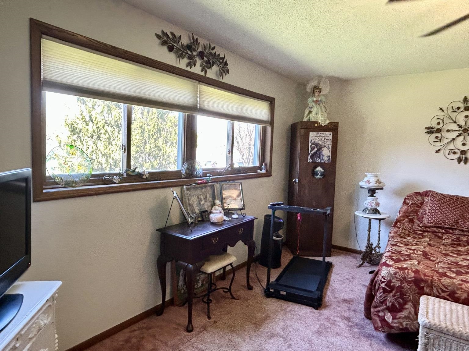 403 BLUEBIRD LANE, Loyal, Wisconsin 54446, 3 Bedrooms Bedrooms, ,3 BathroomsBathrooms,Residential,For Sale,403 BLUEBIRD LANE,22601589