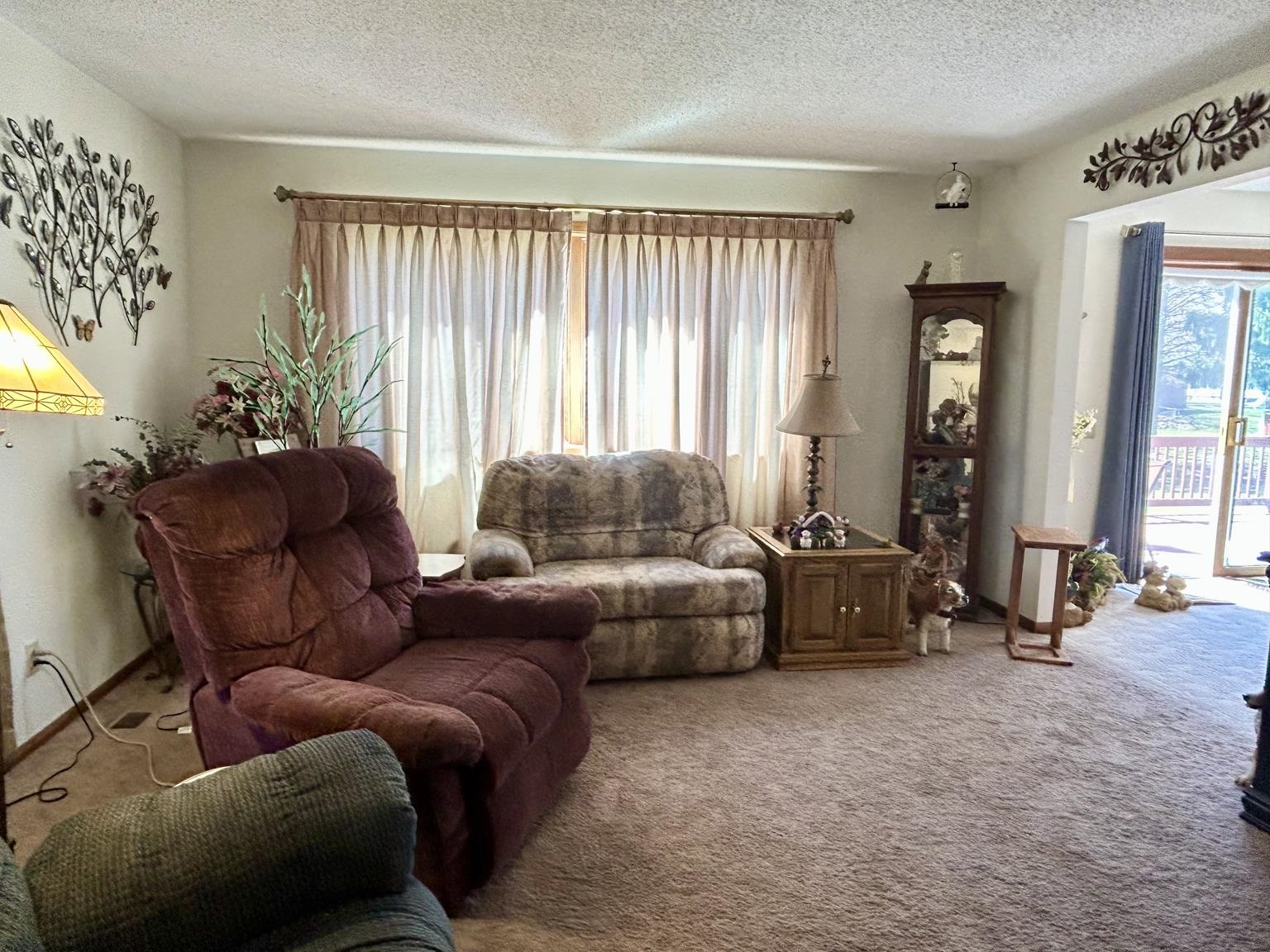 403 BLUEBIRD LANE, Loyal, Wisconsin 54446, 3 Bedrooms Bedrooms, ,3 BathroomsBathrooms,Residential,For Sale,403 BLUEBIRD LANE,22601589