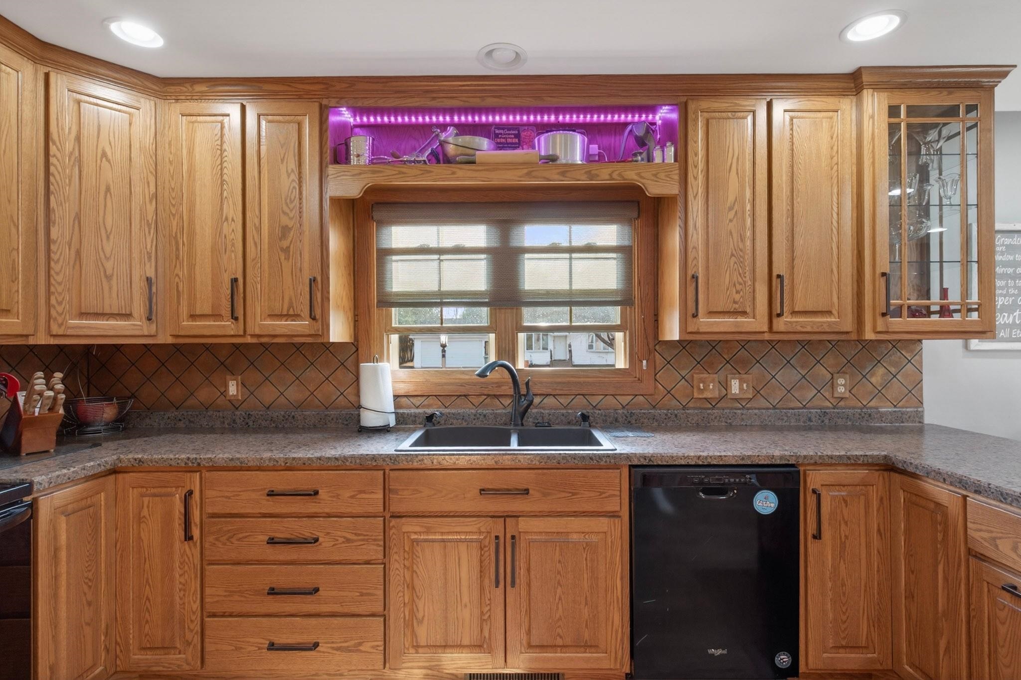 911 19TH STREET S, Wisconsin Rapids, Wisconsin 54494, 3 Bedrooms Bedrooms, ,1 BathroomBathrooms,Residential,For Sale,911 19TH STREET S,22601591