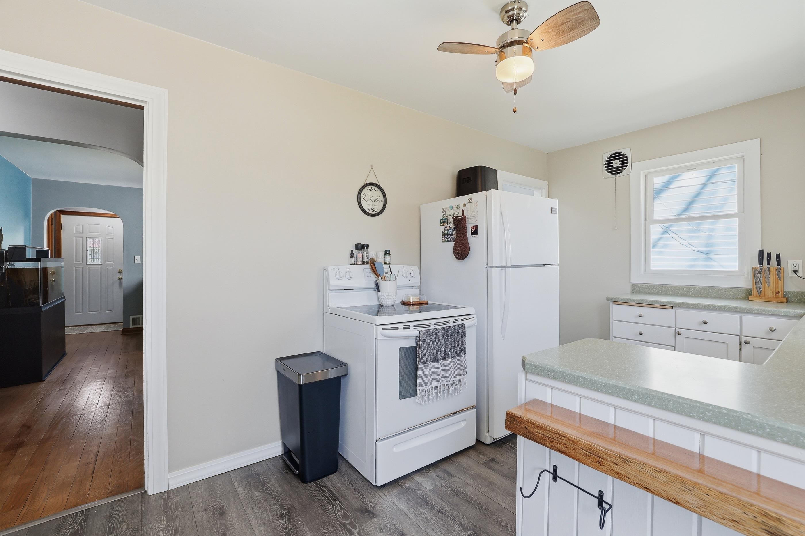 1817 ILLINOIS AVENUE, Stevens Point, Wisconsin 54481, 3 Bedrooms Bedrooms, ,2 BathroomsBathrooms,Residential,For Sale,1817 ILLINOIS AVENUE,22601593