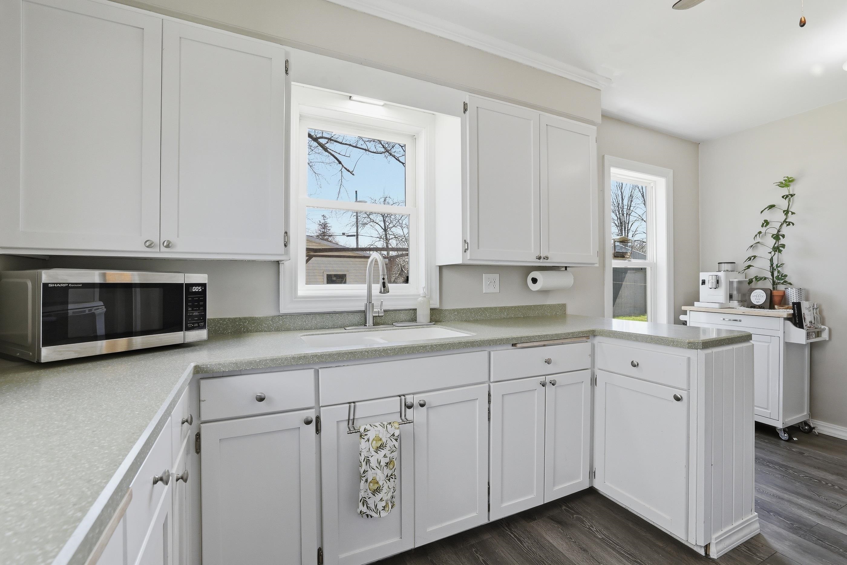 1817 ILLINOIS AVENUE, Stevens Point, Wisconsin 54481, 3 Bedrooms Bedrooms, ,2 BathroomsBathrooms,Residential,For Sale,1817 ILLINOIS AVENUE,22601593