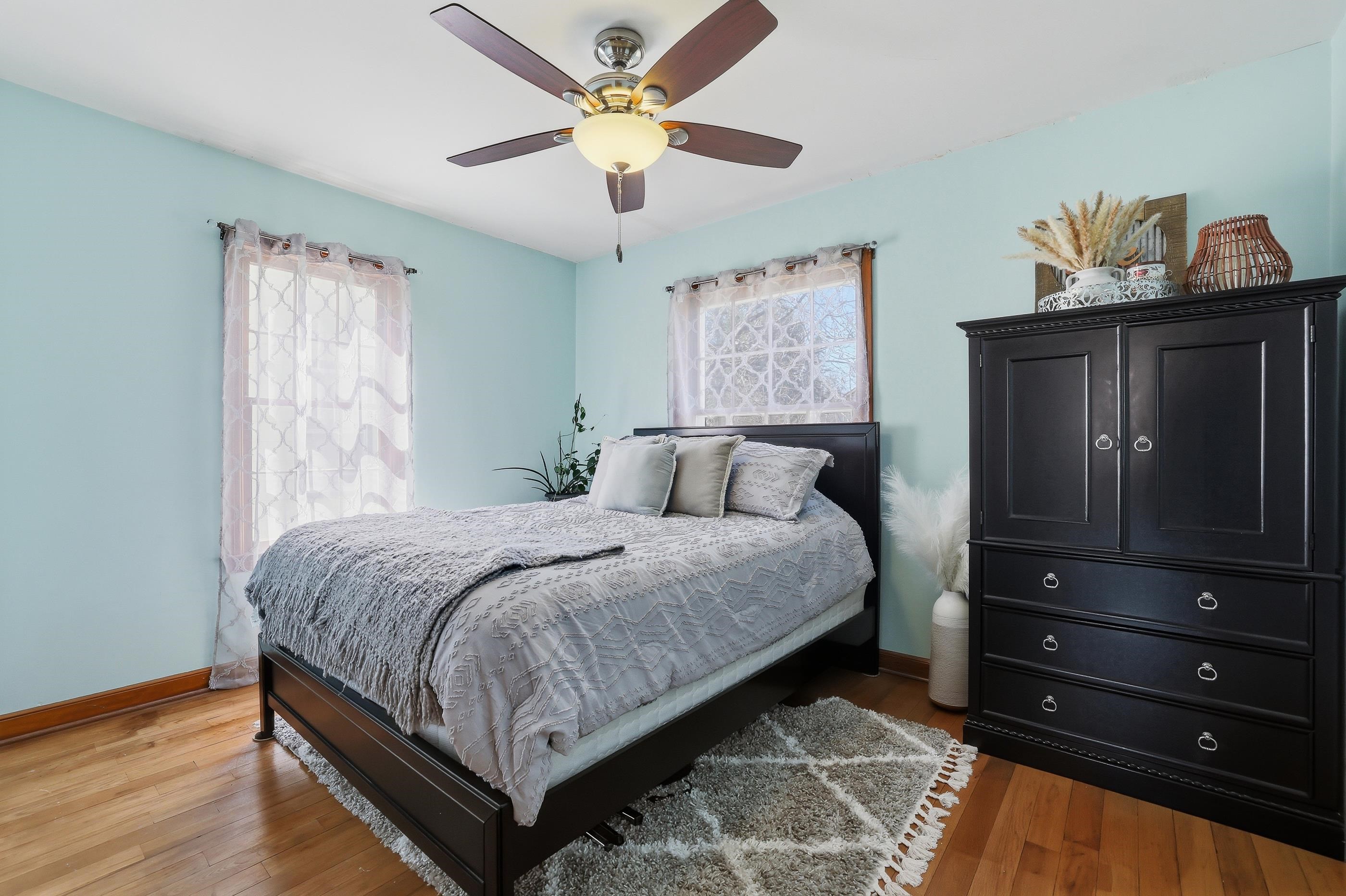 1817 ILLINOIS AVENUE, Stevens Point, Wisconsin 54481, 3 Bedrooms Bedrooms, ,2 BathroomsBathrooms,Residential,For Sale,1817 ILLINOIS AVENUE,22601593