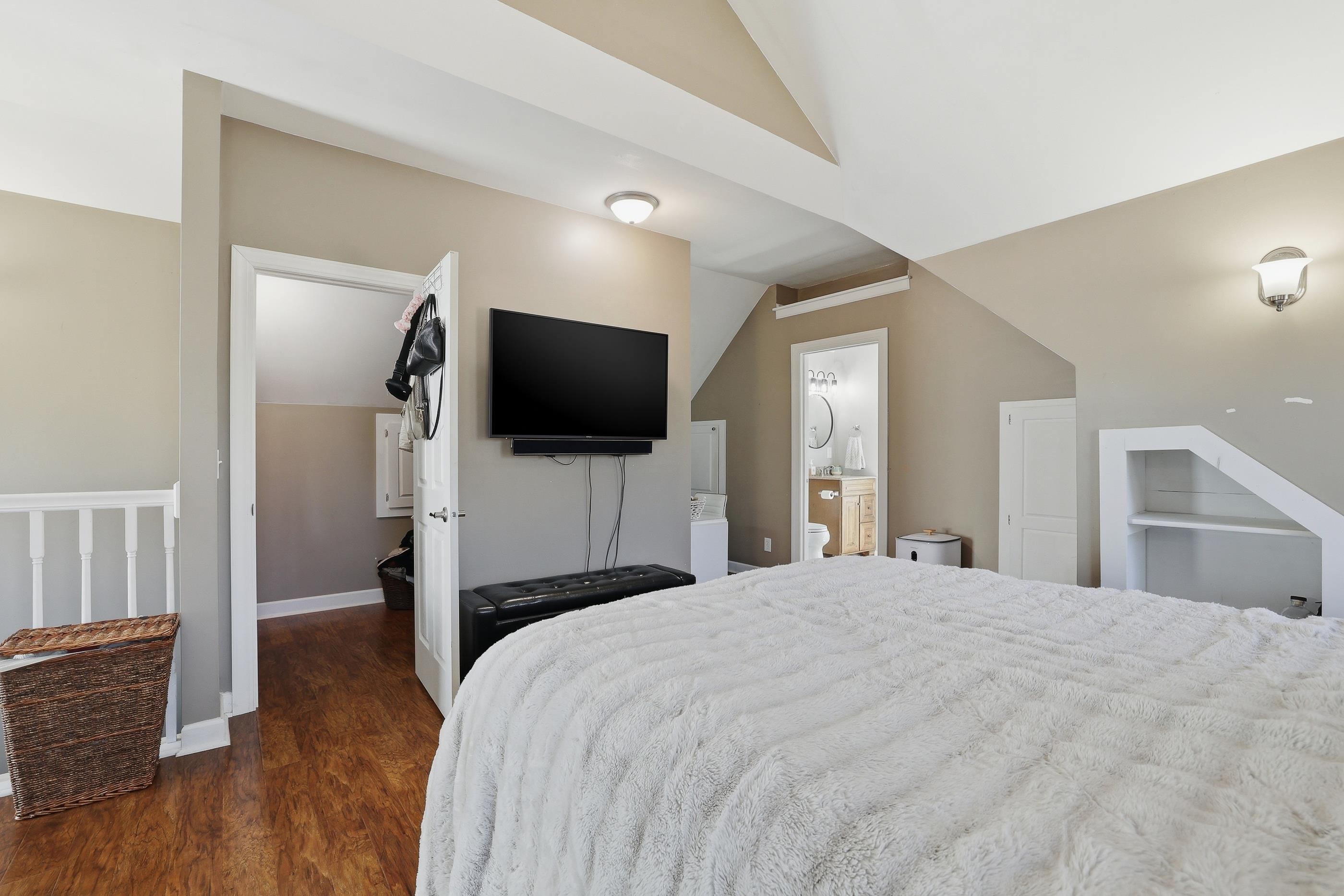 1817 ILLINOIS AVENUE, Stevens Point, Wisconsin 54481, 3 Bedrooms Bedrooms, ,2 BathroomsBathrooms,Residential,For Sale,1817 ILLINOIS AVENUE,22601593