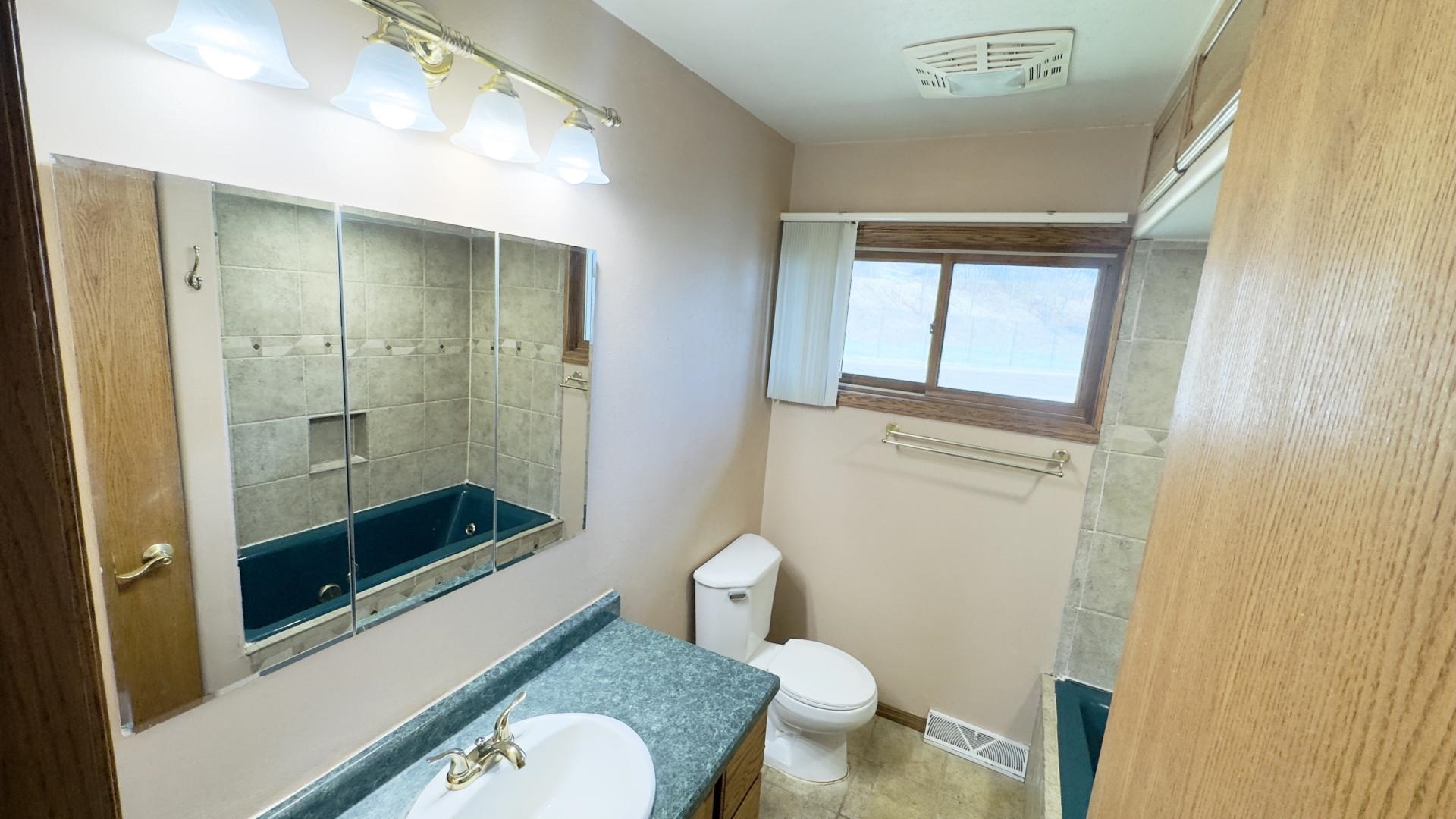 307 LAWRENCE STREET, Schofield, Wisconsin 54476, 3 Bedrooms Bedrooms, ,1 BathroomBathrooms,Residential,For Sale,307 LAWRENCE STREET,22601594