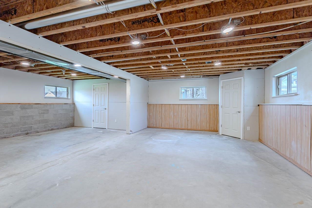 717 WALKER STREET, Stevens Point, Wisconsin 54481, 5 Bedrooms Bedrooms, ,3 BathroomsBathrooms,Residential,For Sale,717 WALKER STREET,22601595