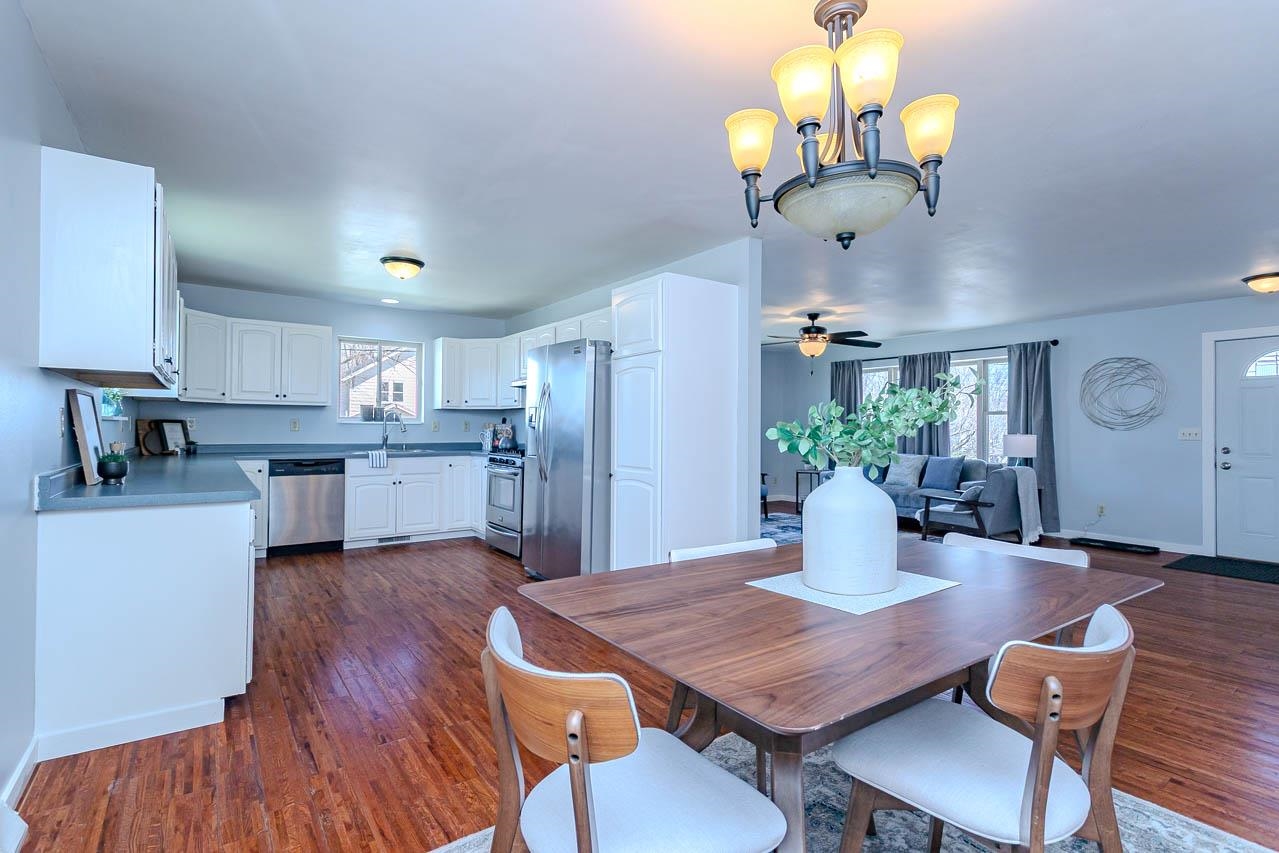 717 WALKER STREET, Stevens Point, Wisconsin 54481, 5 Bedrooms Bedrooms, ,3 BathroomsBathrooms,Residential,For Sale,717 WALKER STREET,22601595