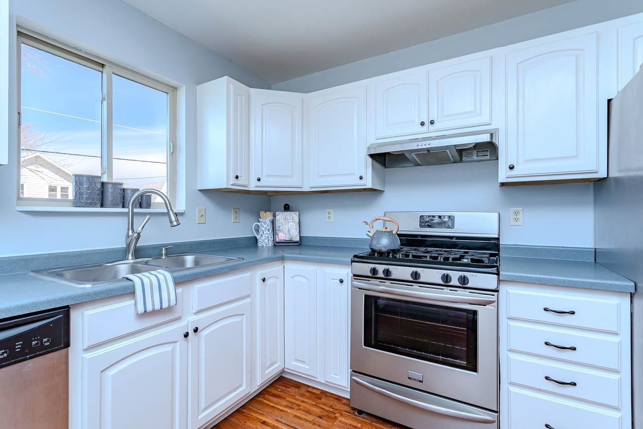 717 WALKER STREET, Stevens Point, Wisconsin 54481, 5 Bedrooms Bedrooms, ,3 BathroomsBathrooms,Residential,For Sale,717 WALKER STREET,22601595