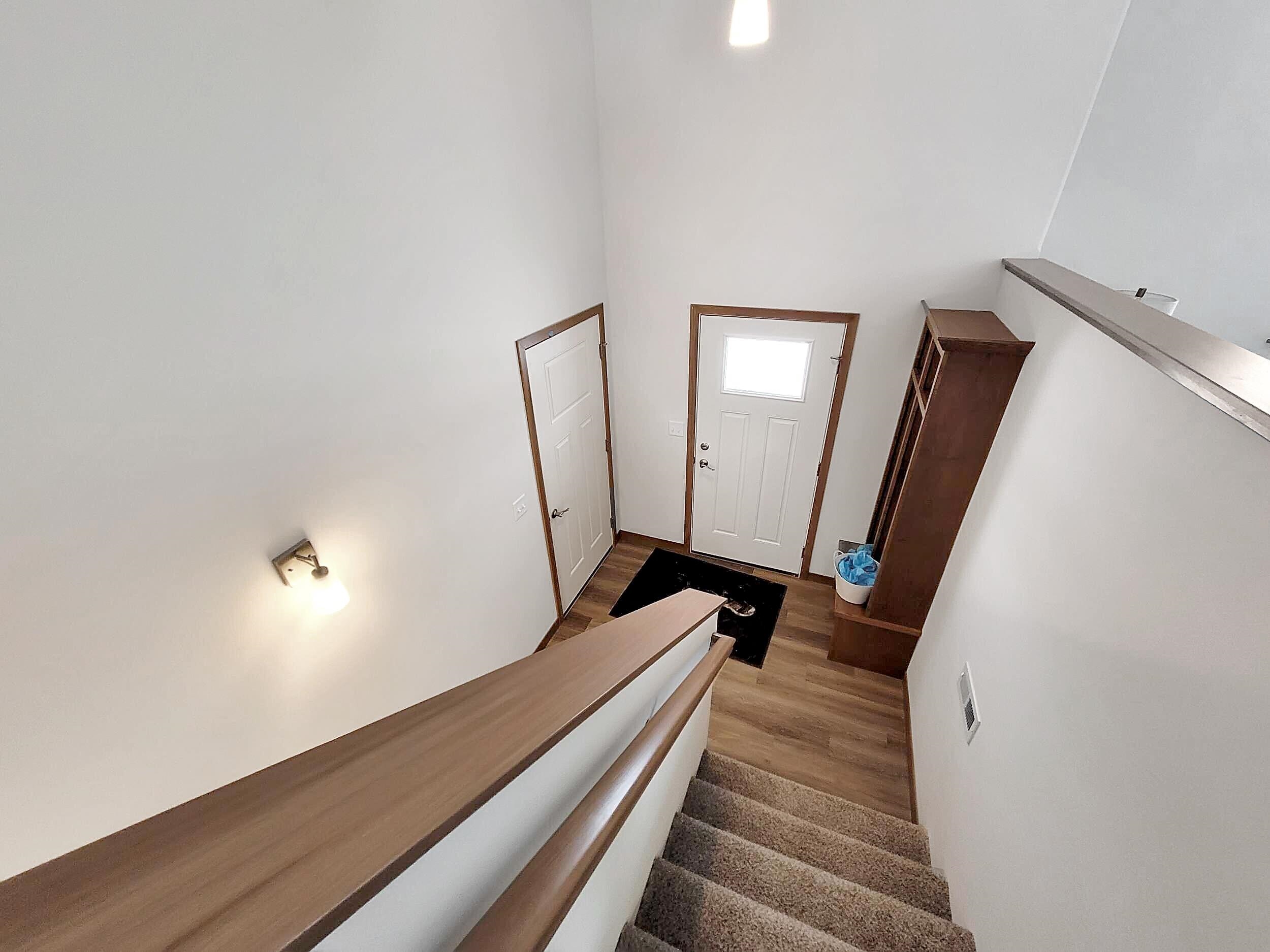 2203 S COTTONWOOD AVENUE, Marshfield, Wisconsin 54449, 3 Bedrooms Bedrooms, ,2 BathroomsBathrooms,Residential,For Sale,2203 S COTTONWOOD AVENUE,22601597