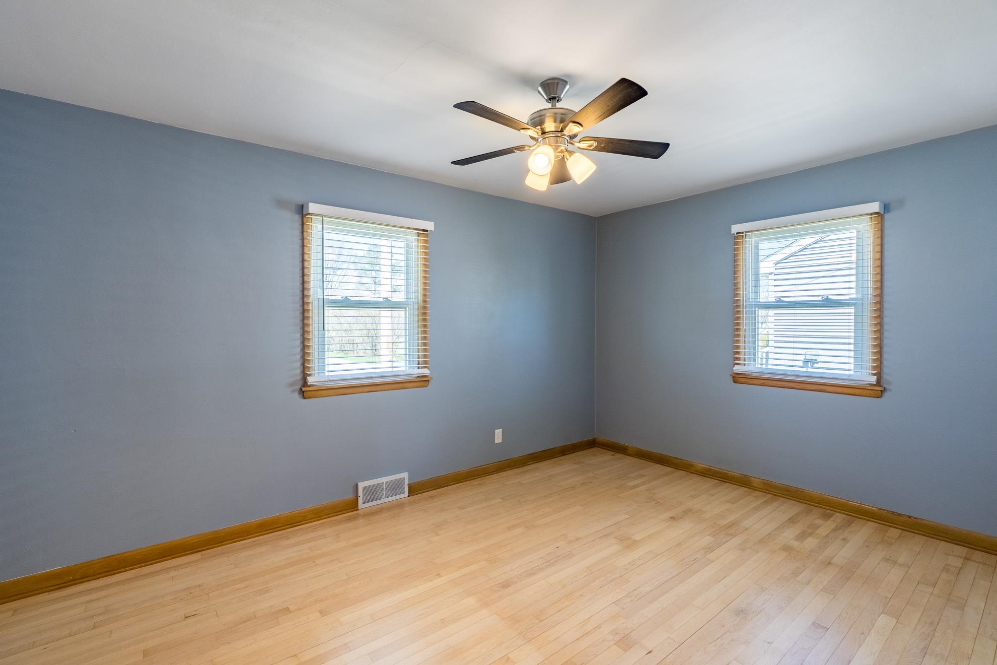 1531 BUREK AVENUE, Wausau, Wisconsin 54401, 3 Bedrooms Bedrooms, ,2 BathroomsBathrooms,Residential,For Sale,1531 BUREK AVENUE,22601602