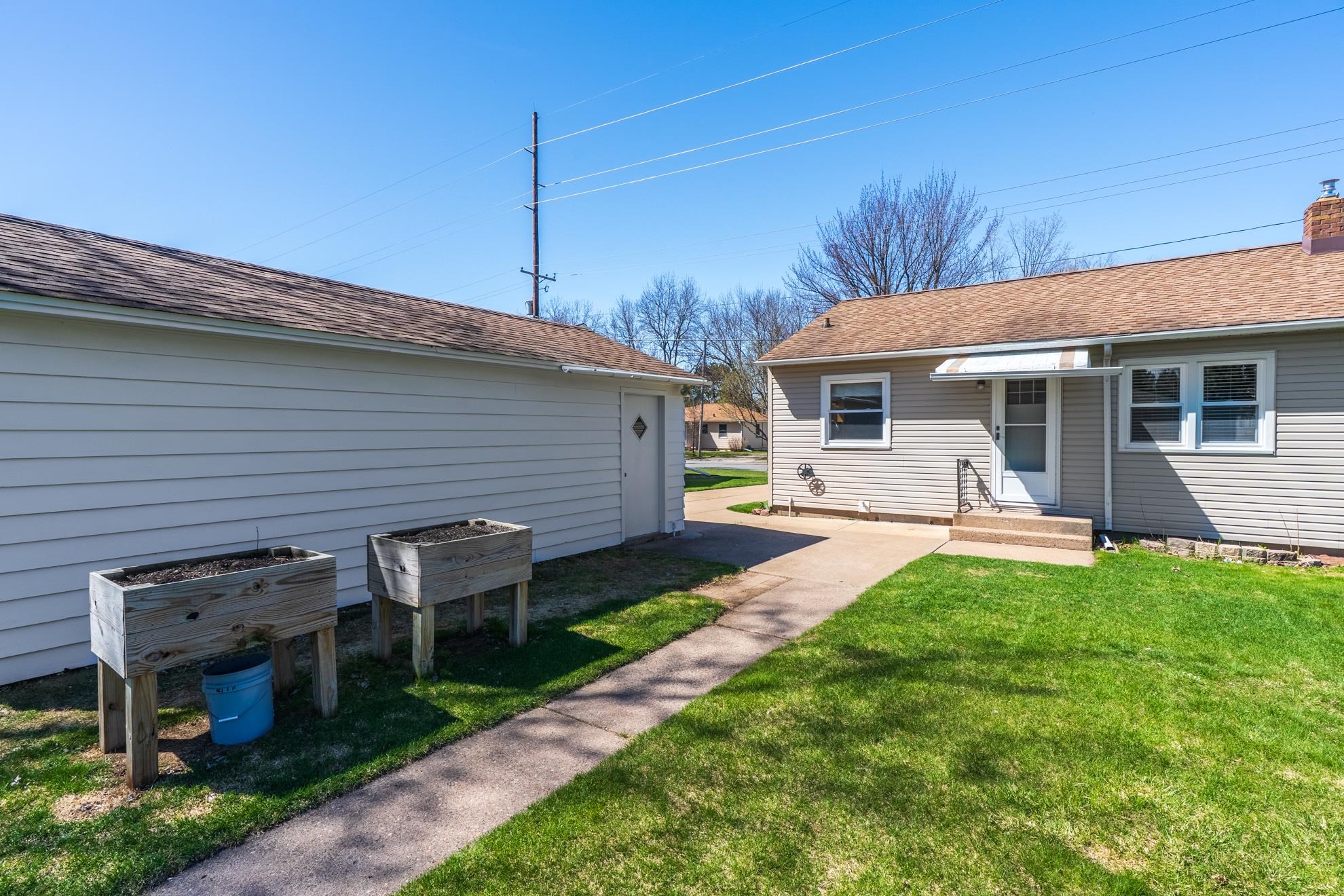 1531 BUREK AVENUE, Wausau, Wisconsin 54401, 3 Bedrooms Bedrooms, ,2 BathroomsBathrooms,Residential,For Sale,1531 BUREK AVENUE,22601602