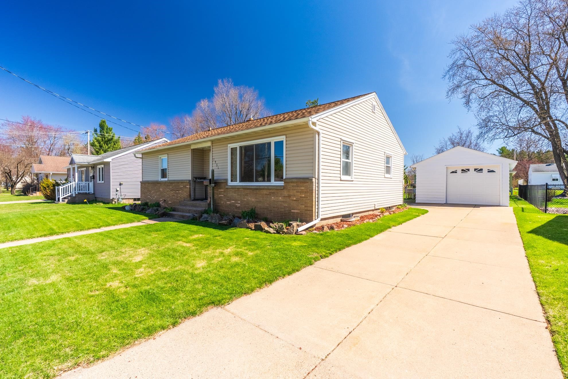 1531 BUREK AVENUE, Wausau, Wisconsin 54401, 3 Bedrooms Bedrooms, ,2 BathroomsBathrooms,Residential,For Sale,1531 BUREK AVENUE,22601602