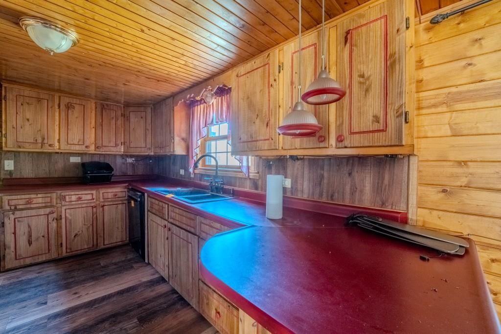 N11338 COUNTY ROAD YY, Tripoli, Wisconsin 54564, 4 Bedrooms Bedrooms, ,1 BathroomBathrooms,Residential,For Sale,N11338 COUNTY ROAD YY,22601603