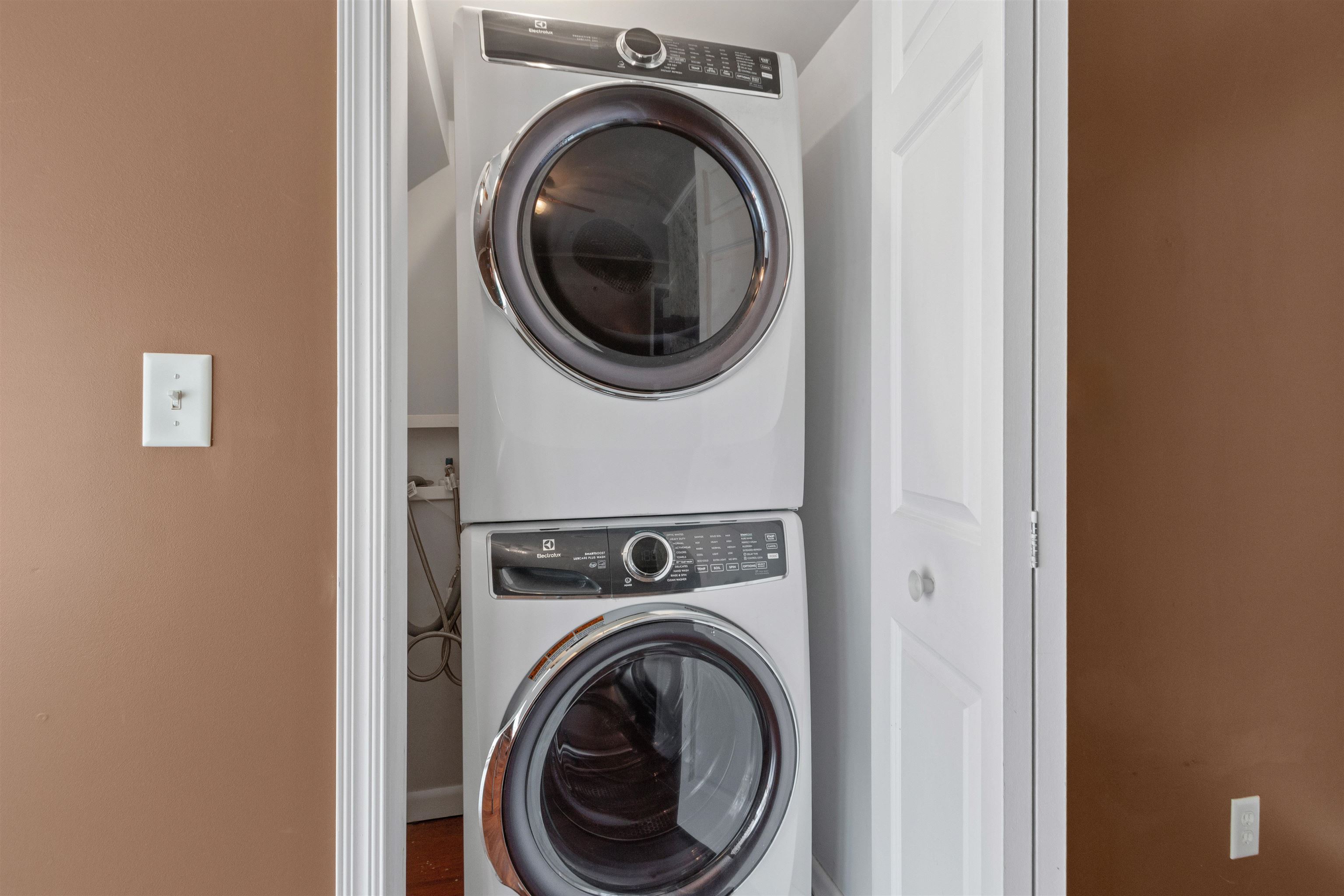 1400 BRAWLEY STREET, Stevens Point, Wisconsin 54481, 3 Bedrooms Bedrooms, ,2 BathroomsBathrooms,Residential,For Sale,1400 BRAWLEY STREET,22601605