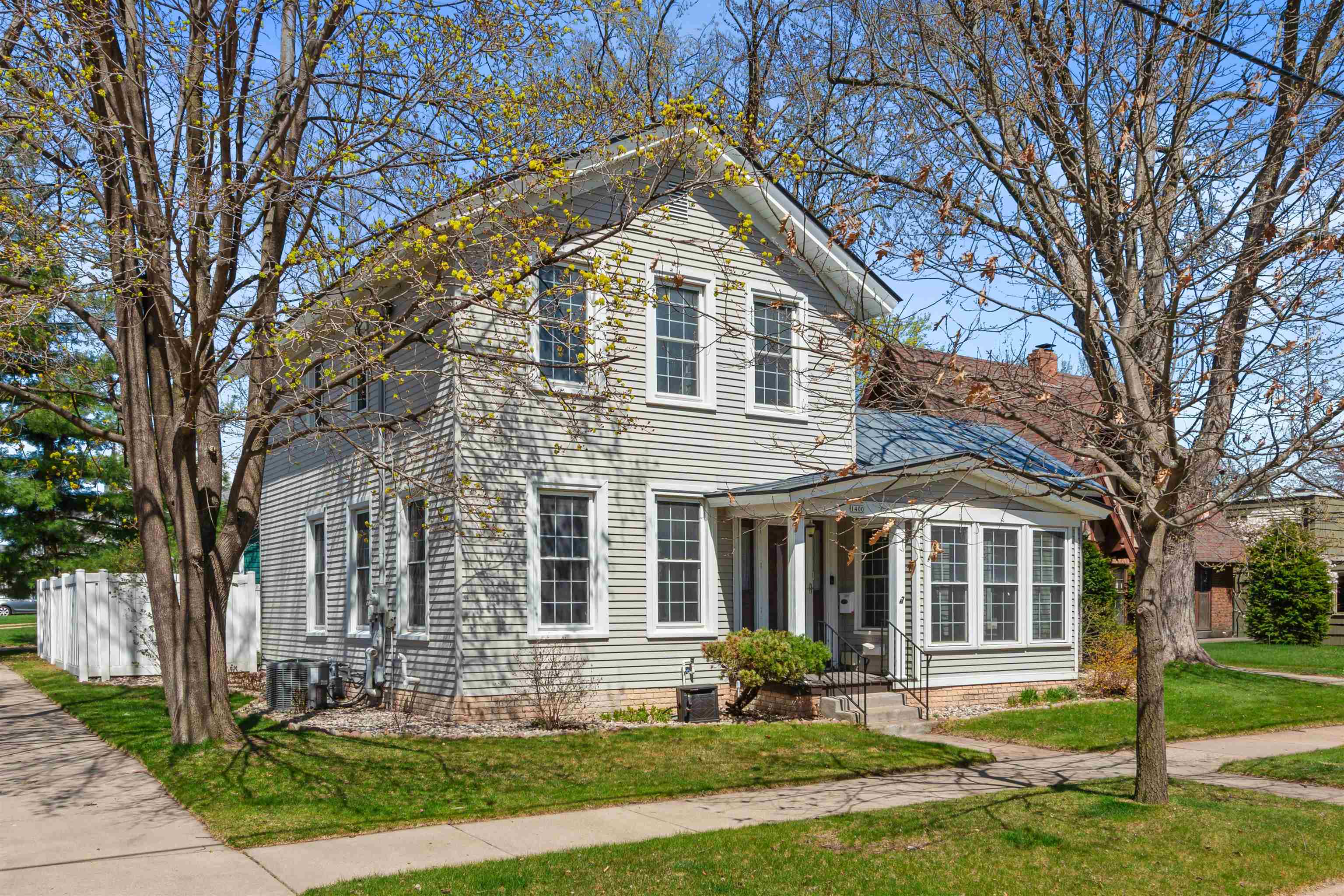 1400 BRAWLEY STREET, Stevens Point, Wisconsin 54481, 3 Bedrooms Bedrooms, ,2 BathroomsBathrooms,Residential,For Sale,1400 BRAWLEY STREET,22601605