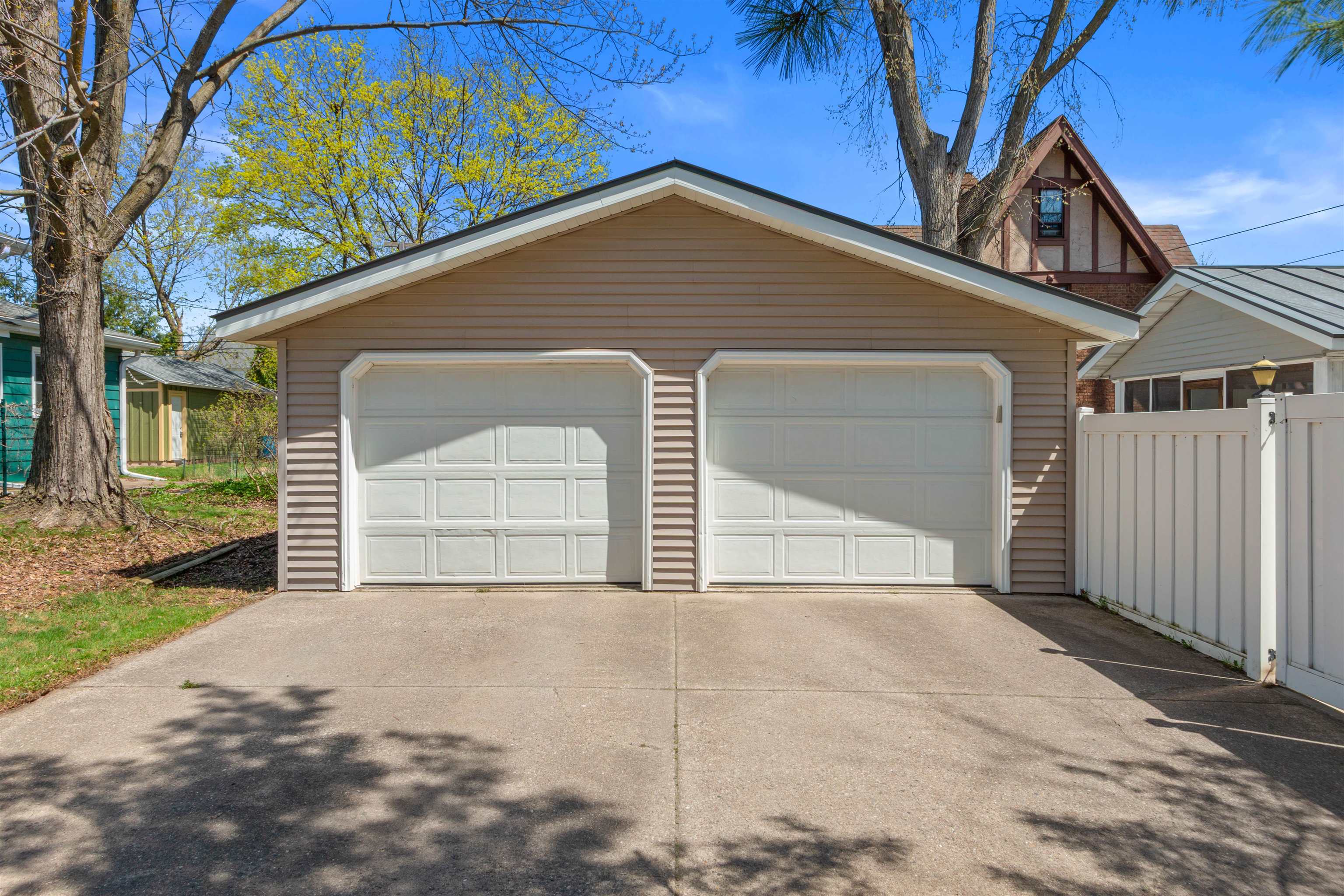 1400 BRAWLEY STREET, Stevens Point, Wisconsin 54481, 3 Bedrooms Bedrooms, ,2 BathroomsBathrooms,Residential,For Sale,1400 BRAWLEY STREET,22601605