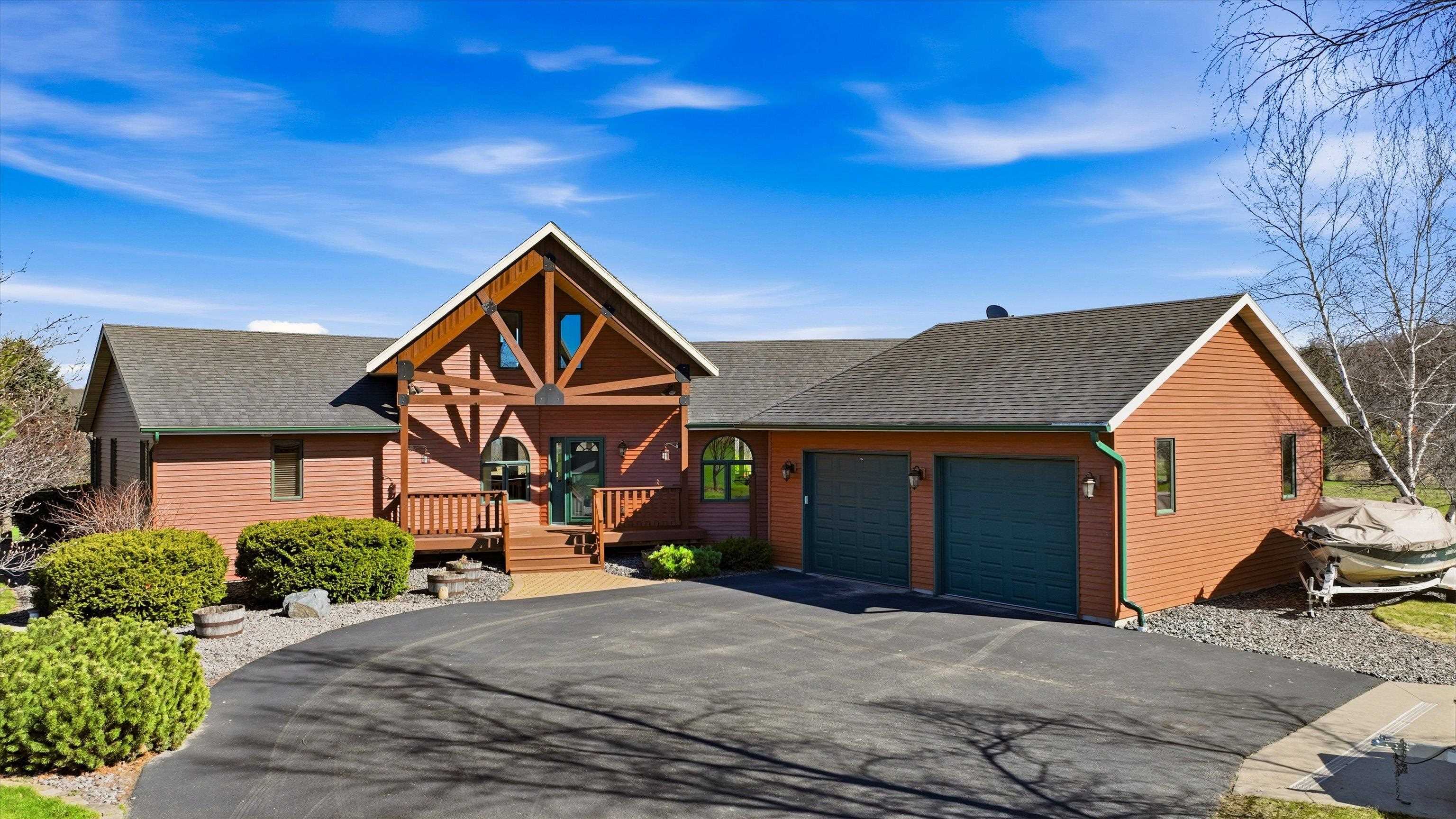 127915 S BAYSIDE DRIVE, Auburndale, Wisconsin 54412, 4 Bedrooms Bedrooms, ,2 BathroomsBathrooms,Residential,For Sale,127915 S BAYSIDE DRIVE,22601608