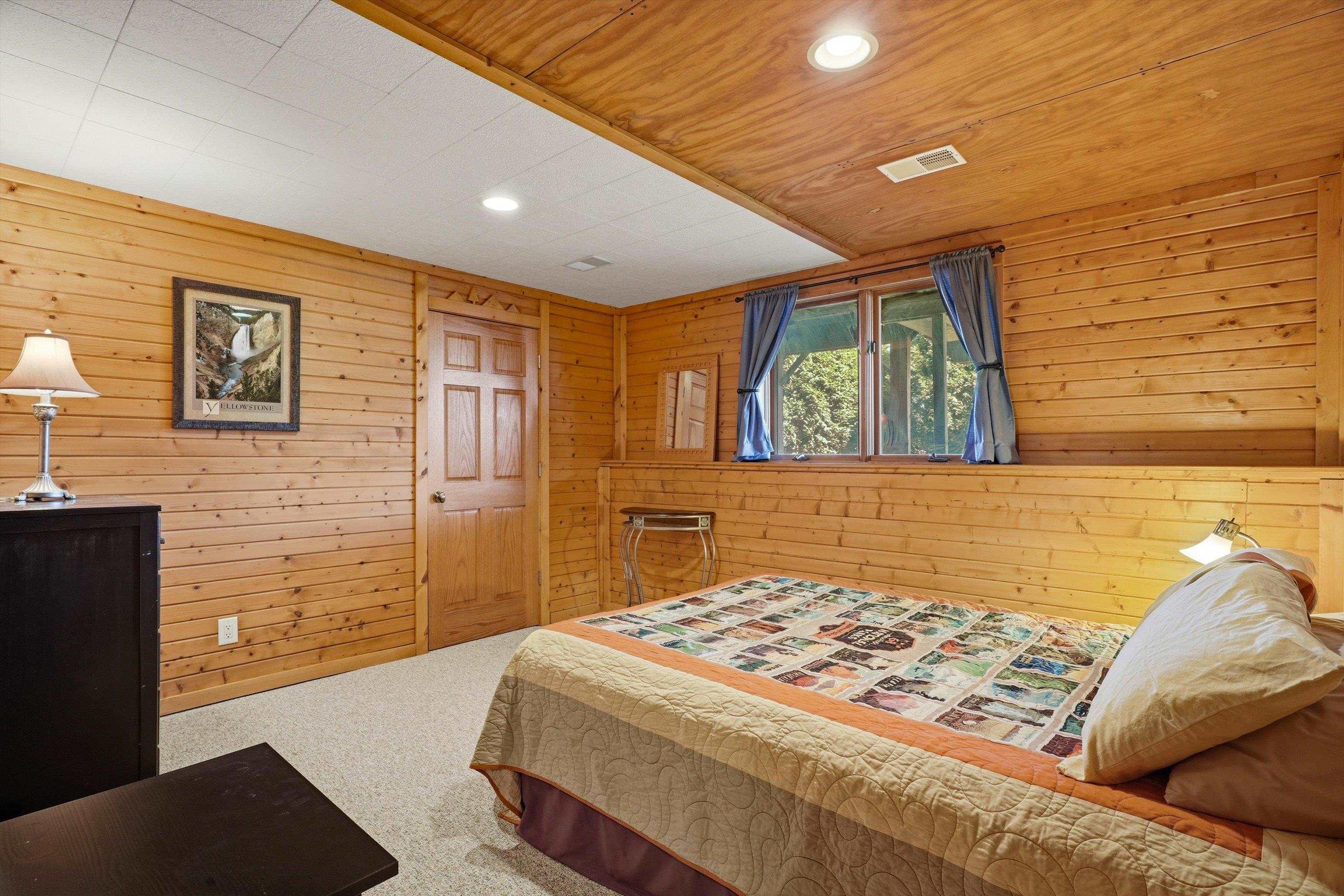 127915 S BAYSIDE DRIVE, Auburndale, Wisconsin 54412, 4 Bedrooms Bedrooms, ,2 BathroomsBathrooms,Residential,For Sale,127915 S BAYSIDE DRIVE,22601608