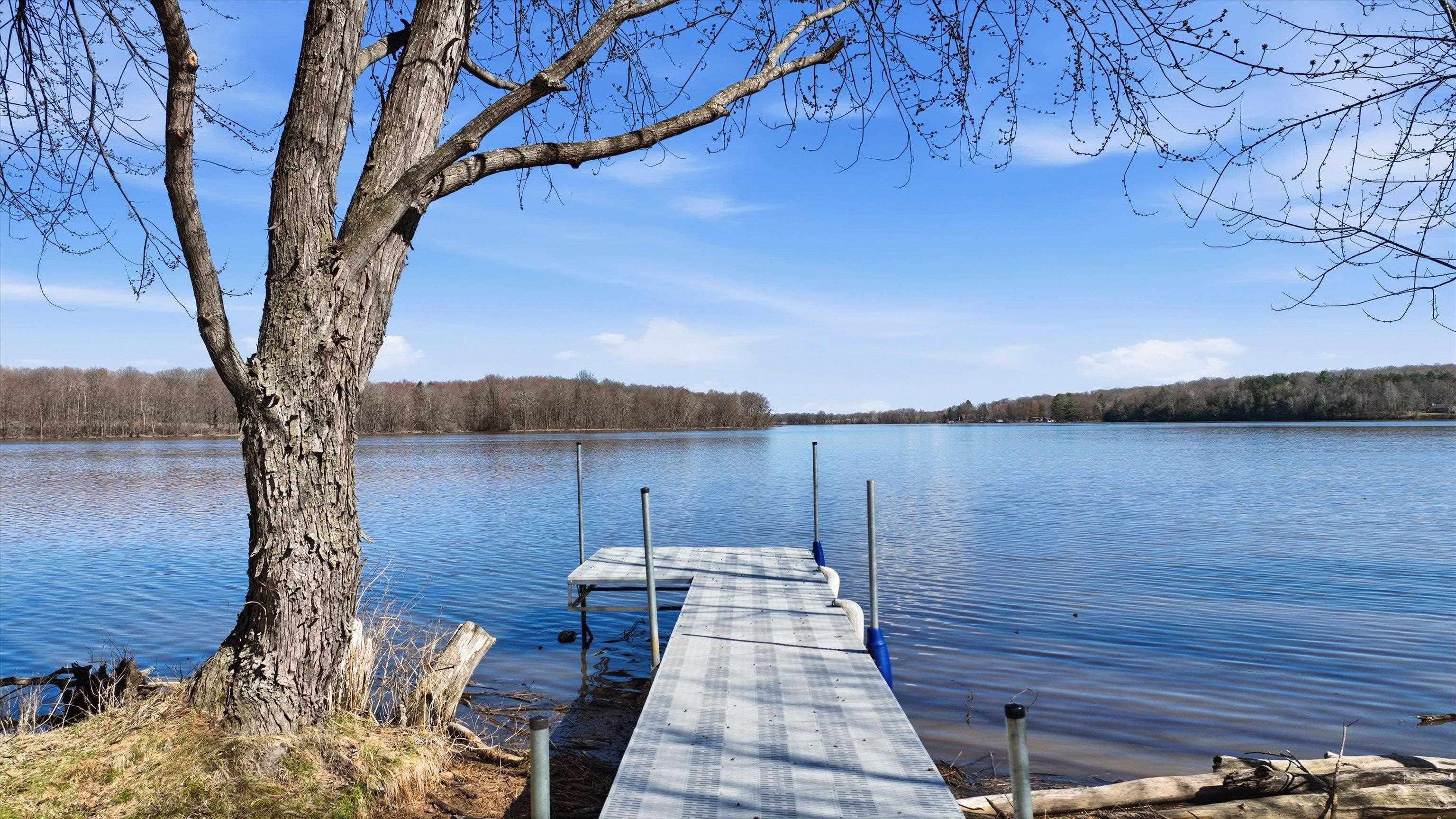 127915 S BAYSIDE DRIVE, Auburndale, Wisconsin 54412, 4 Bedrooms Bedrooms, ,2 BathroomsBathrooms,Residential,For Sale,127915 S BAYSIDE DRIVE,22601608