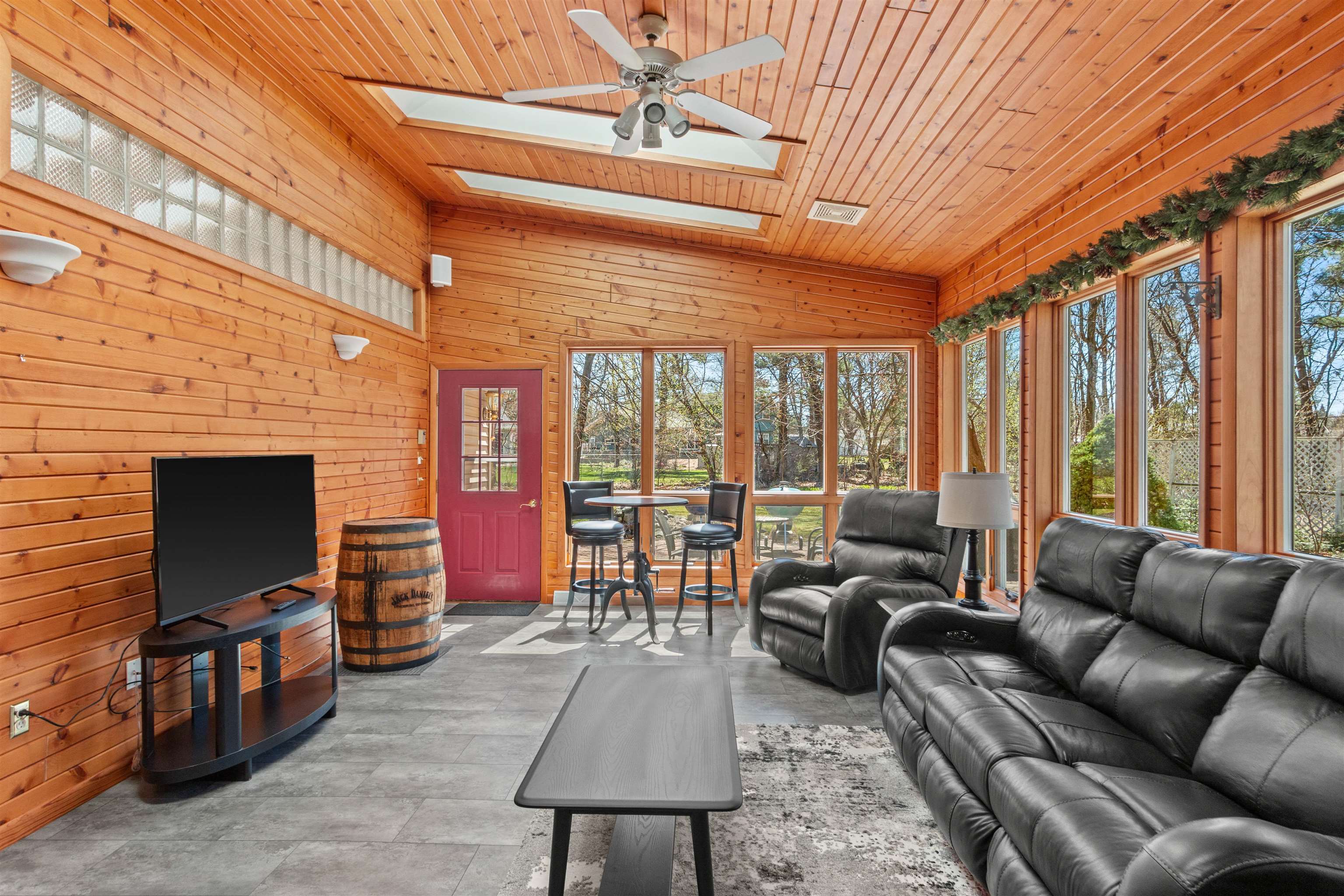 530 CANTERBURY DRIVE, Plover, Wisconsin 54467, 4 Bedrooms Bedrooms, ,3 BathroomsBathrooms,Residential,For Sale,530 CANTERBURY DRIVE,22601609