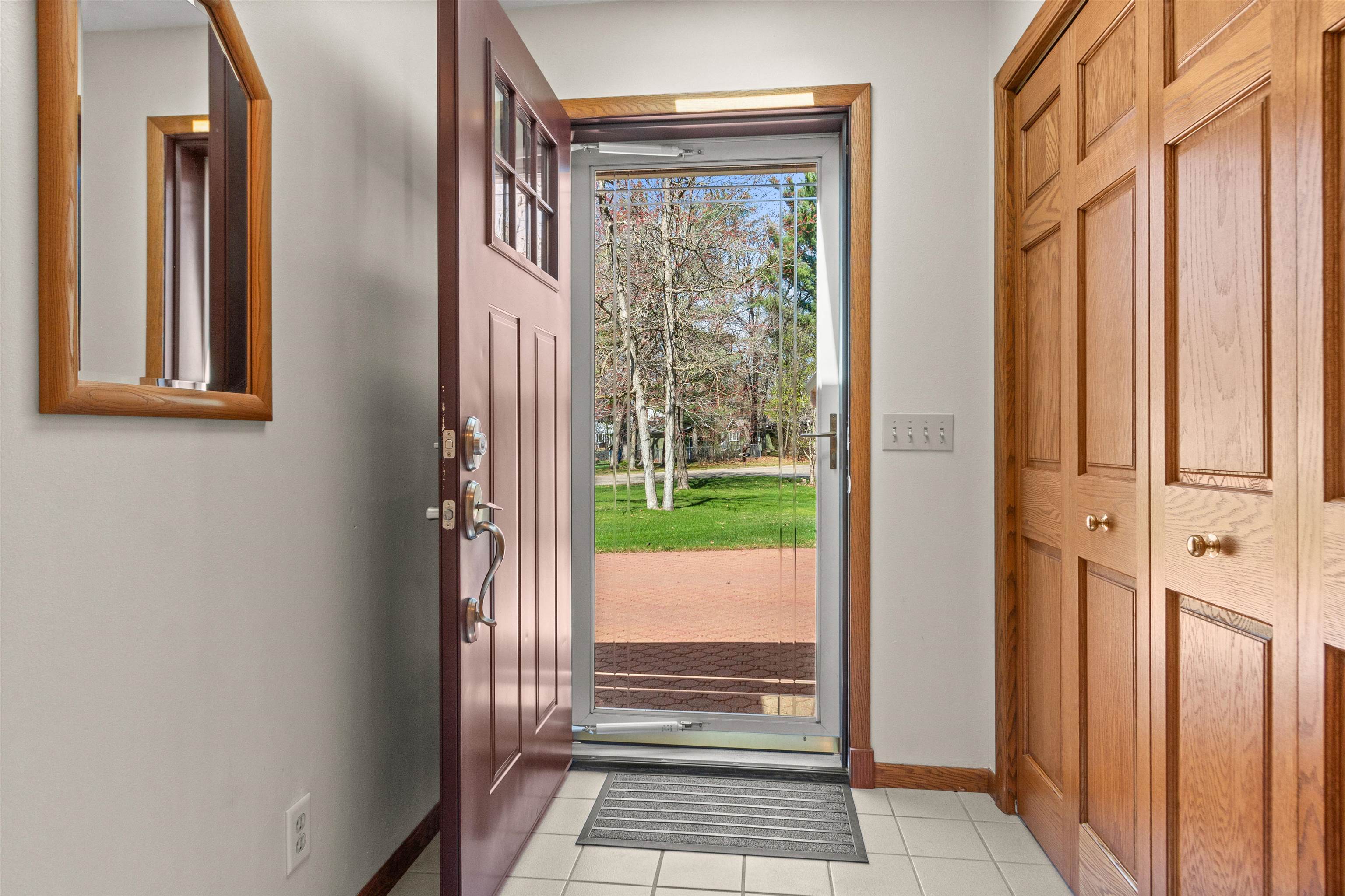 530 CANTERBURY DRIVE, Plover, Wisconsin 54467, 4 Bedrooms Bedrooms, ,3 BathroomsBathrooms,Residential,For Sale,530 CANTERBURY DRIVE,22601609