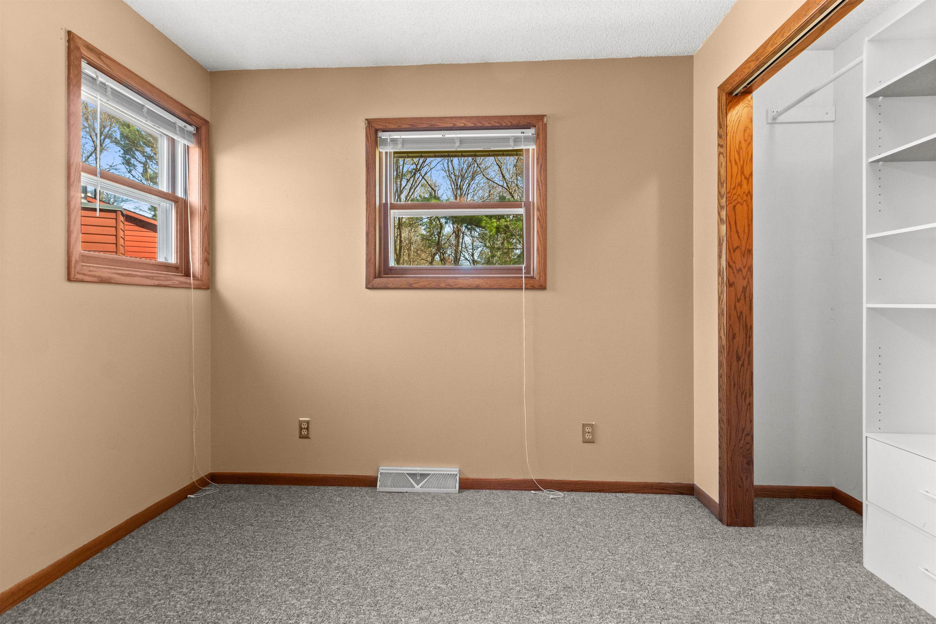 530 CANTERBURY DRIVE, Plover, Wisconsin 54467, 4 Bedrooms Bedrooms, ,3 BathroomsBathrooms,Residential,For Sale,530 CANTERBURY DRIVE,22601609