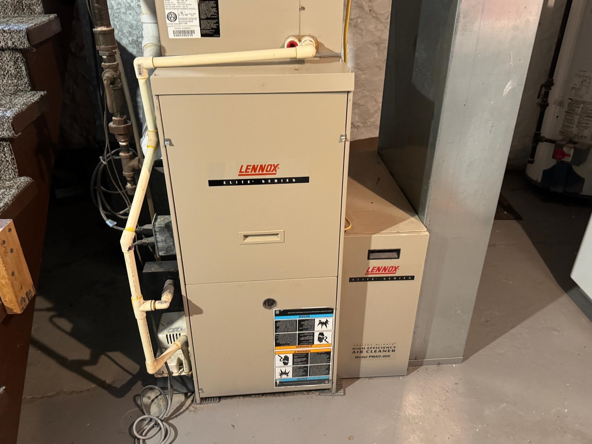 222 S SUPERIOR STREET, Antigo, Wisconsin 54409-9998, 3 Bedrooms Bedrooms, ,1 BathroomBathrooms,Residential,For Sale,222 S SUPERIOR STREET,22601610