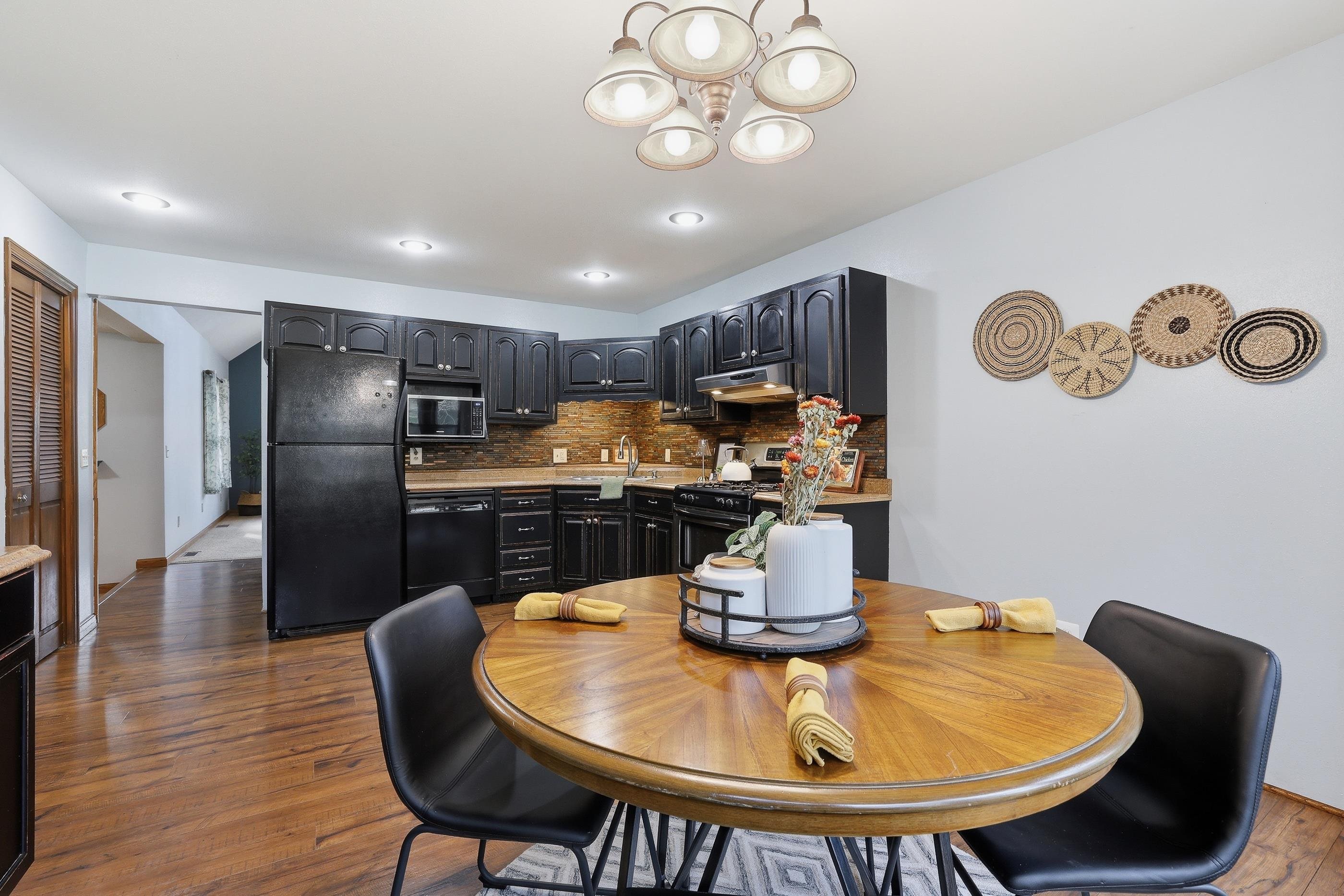 6014 SARAH CIRCLE, Wisconsin Rapids, Wisconsin 54494, 4 Bedrooms Bedrooms, ,2 BathroomsBathrooms,Residential,For Sale,6014 SARAH CIRCLE,22601613