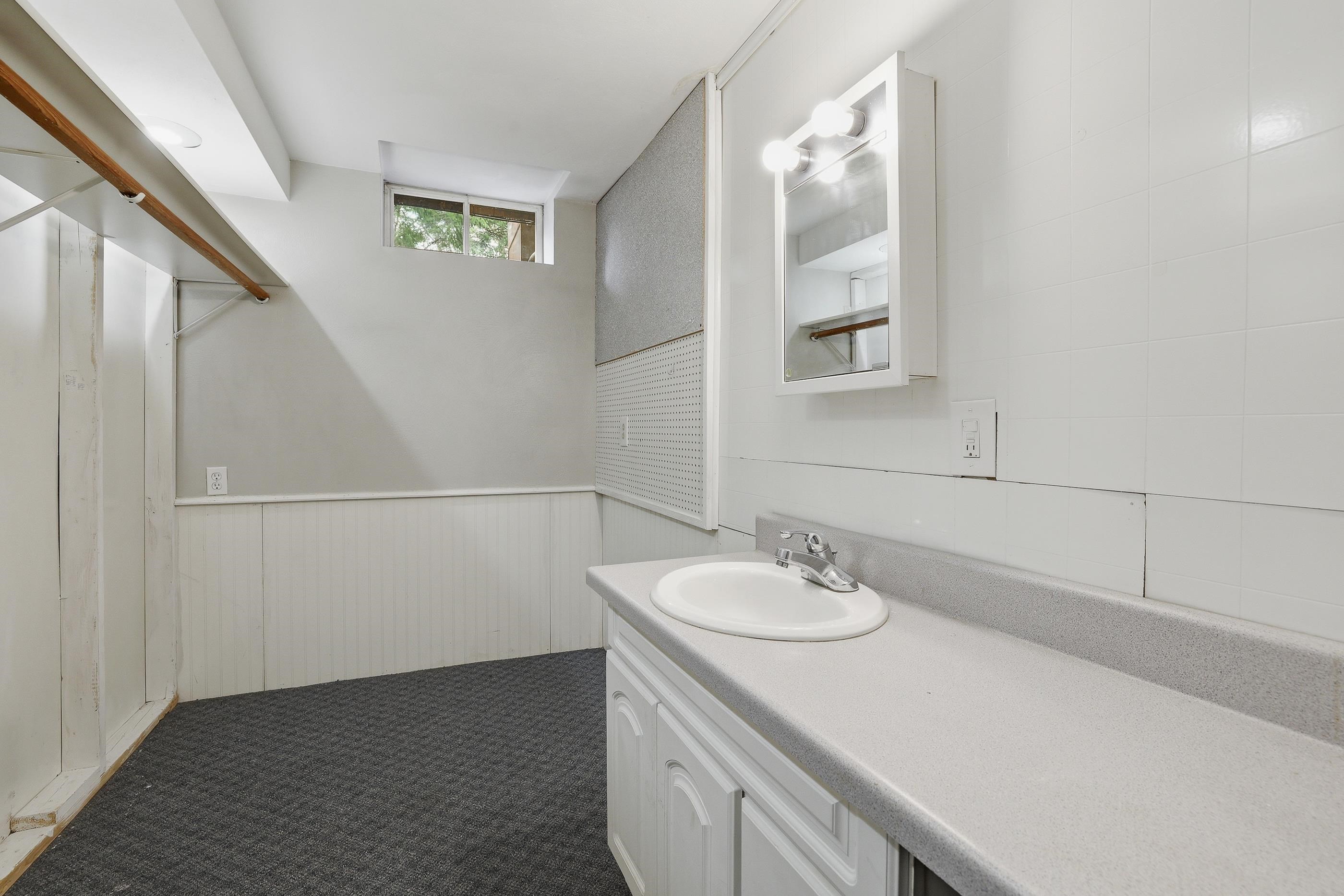 6014 SARAH CIRCLE, Wisconsin Rapids, Wisconsin 54494, 4 Bedrooms Bedrooms, ,2 BathroomsBathrooms,Residential,For Sale,6014 SARAH CIRCLE,22601613