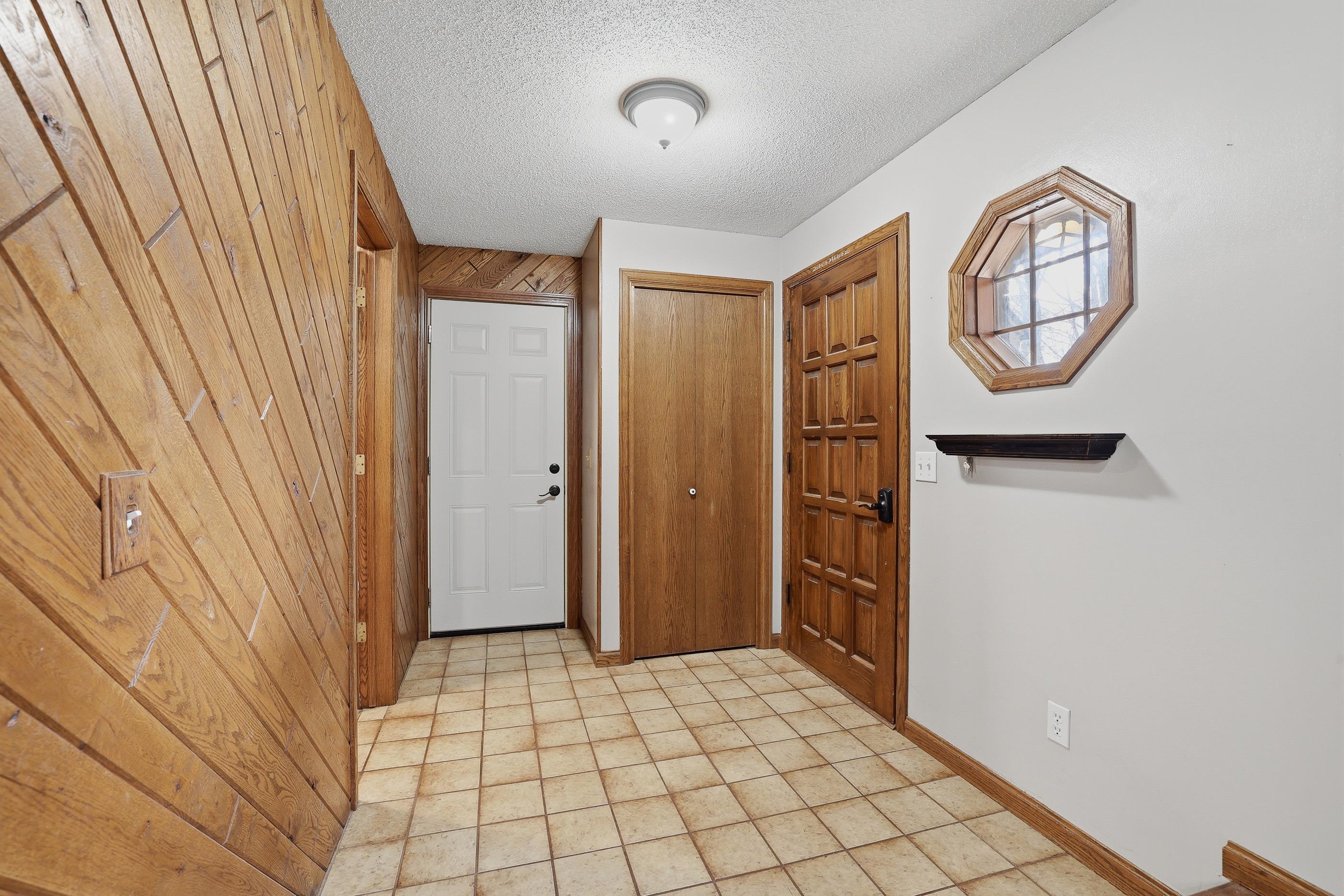 6014 SARAH CIRCLE, Wisconsin Rapids, Wisconsin 54494, 4 Bedrooms Bedrooms, ,2 BathroomsBathrooms,Residential,For Sale,6014 SARAH CIRCLE,22601613