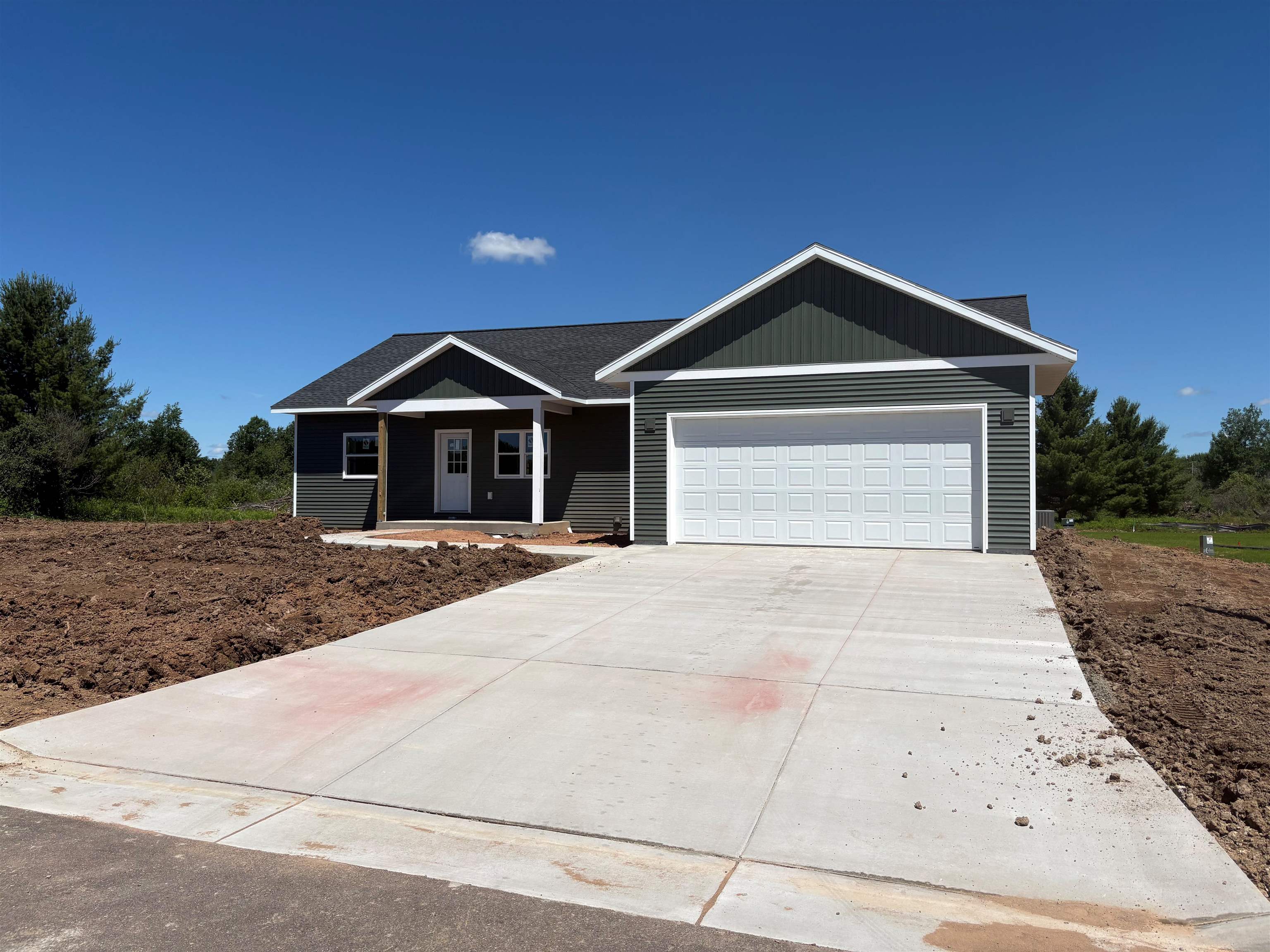721 PEP'S DRIVE, Medford, Wisconsin 54451, 4 Bedrooms Bedrooms, ,2 BathroomsBathrooms,Residential,For Sale,721 PEP'S DRIVE,22601614