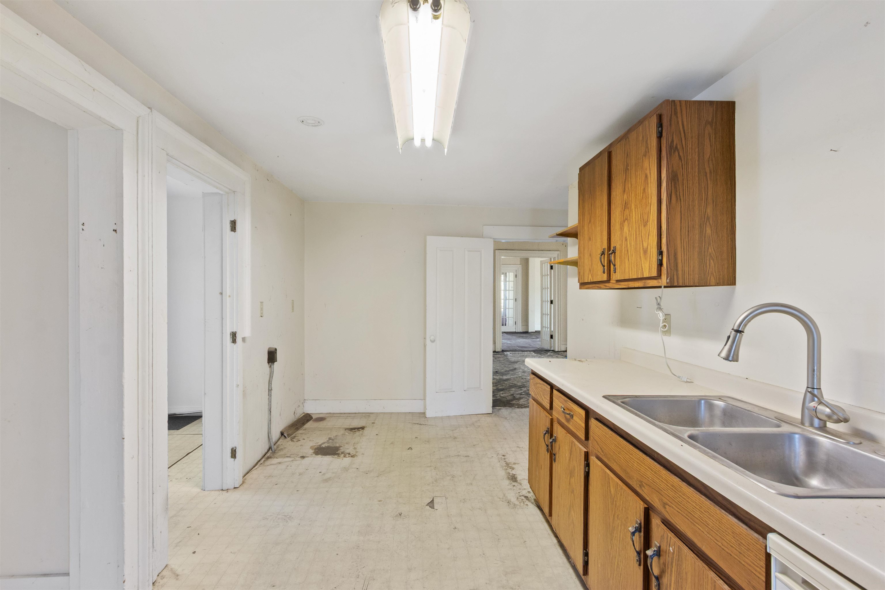 551 3RD STREET SOUTH, Wisconsin Rapids, Wisconsin 54494, 2 Bedrooms Bedrooms, 5 Rooms Rooms,2 BathroomsBathrooms,Multi-family,For Sale,551 3RD STREET SOUTH,22601615