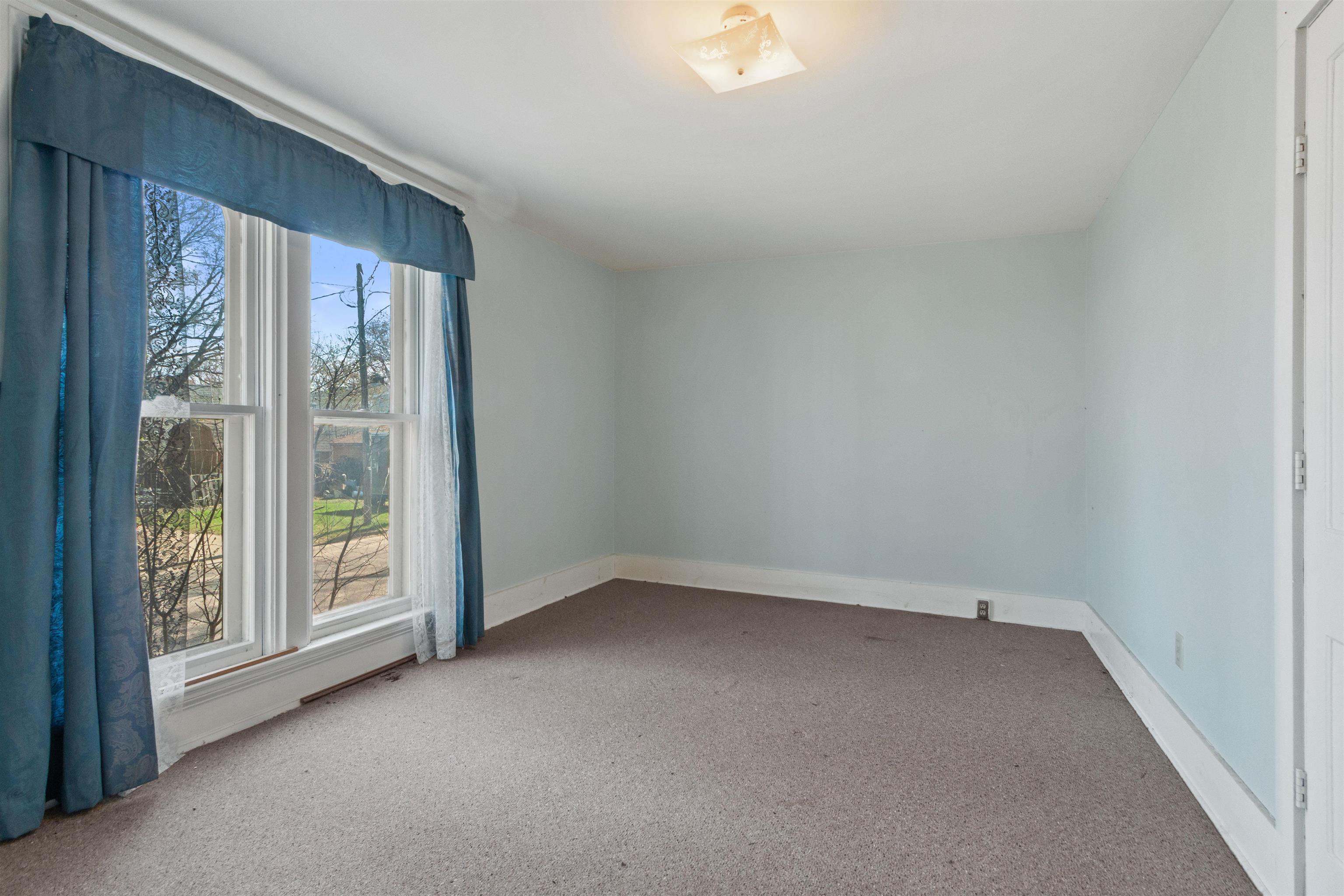 551 3RD STREET SOUTH, Wisconsin Rapids, Wisconsin 54494, 4 Bedrooms Bedrooms, ,4 BathroomsBathrooms,Residential,For Sale,551 3RD STREET SOUTH,22601616