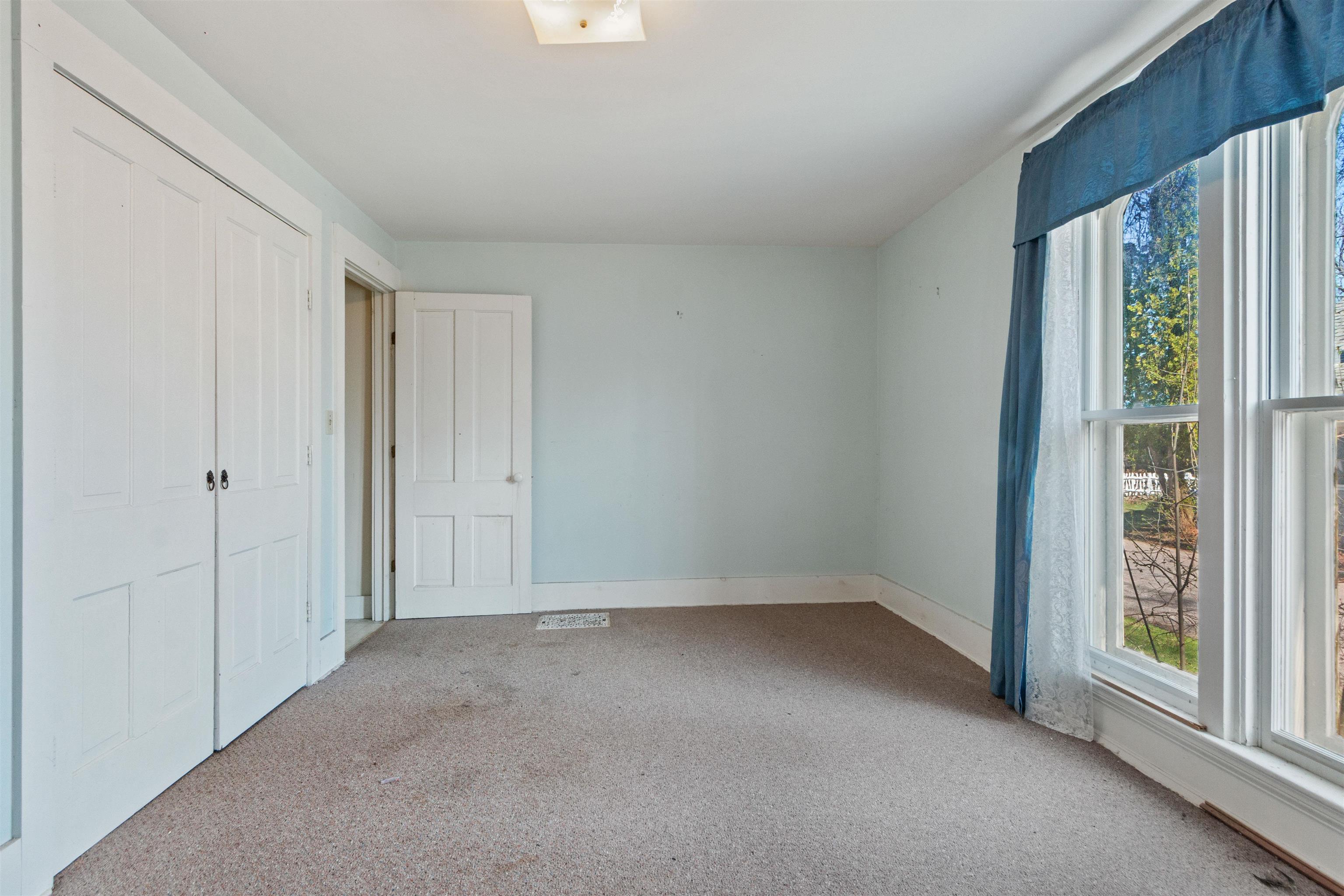 551 3RD STREET SOUTH, Wisconsin Rapids, Wisconsin 54494, 4 Bedrooms Bedrooms, ,4 BathroomsBathrooms,Residential,For Sale,551 3RD STREET SOUTH,22601616