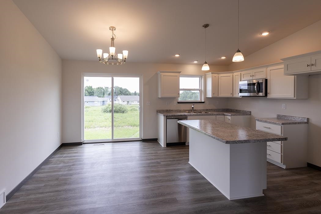 630 STILL WATERS LANE, Plover, Wisconsin 54467, 3 Bedrooms Bedrooms, ,2 BathroomsBathrooms,Residential,For Sale,630 STILL WATERS LANE,22601618