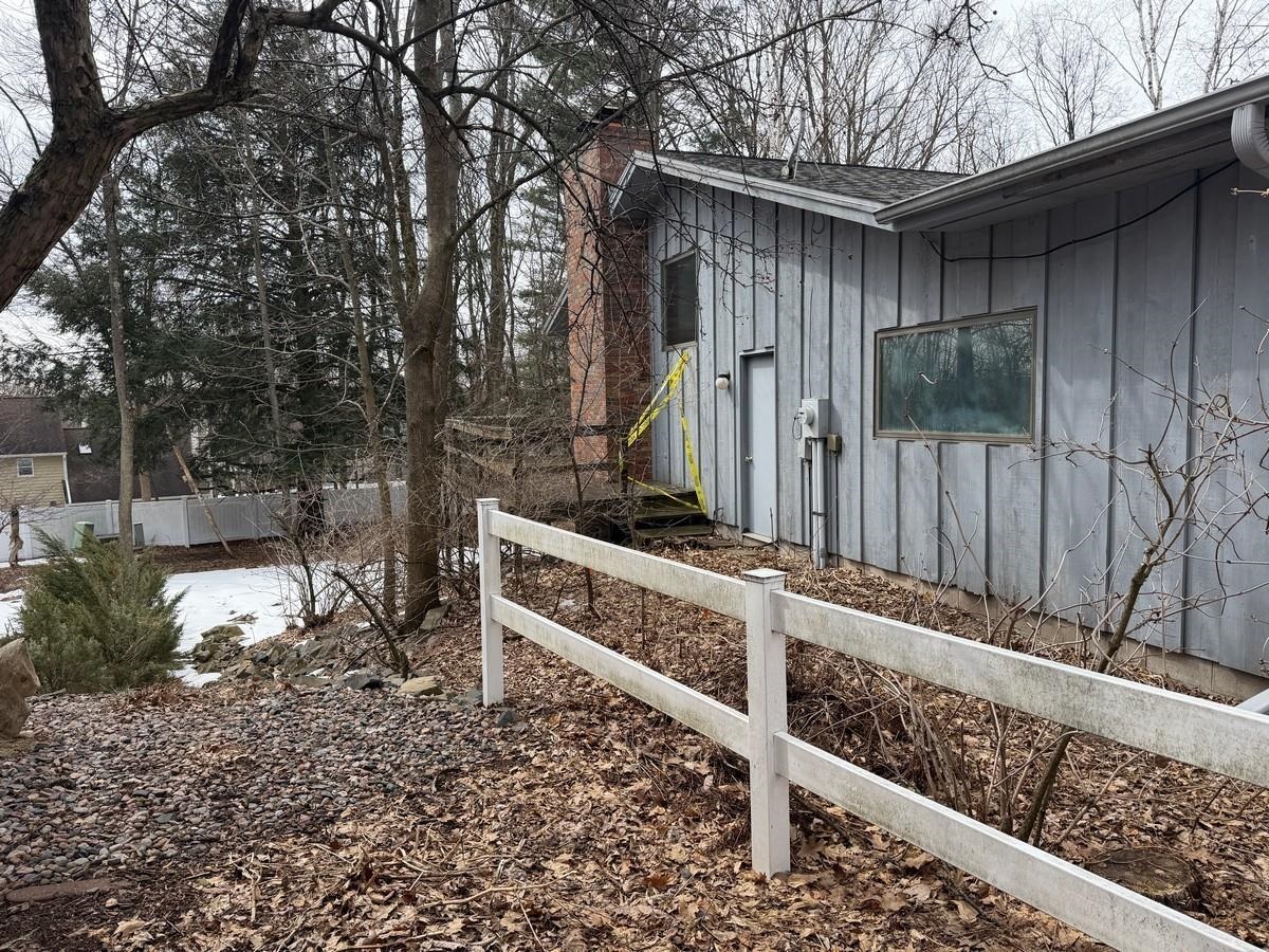 1805 WOODLAND RIDGE ROAD, Wausau, Wisconsin 54403, 4 Bedrooms Bedrooms, ,3 BathroomsBathrooms,Residential,For Sale,1805 WOODLAND RIDGE ROAD,22601619