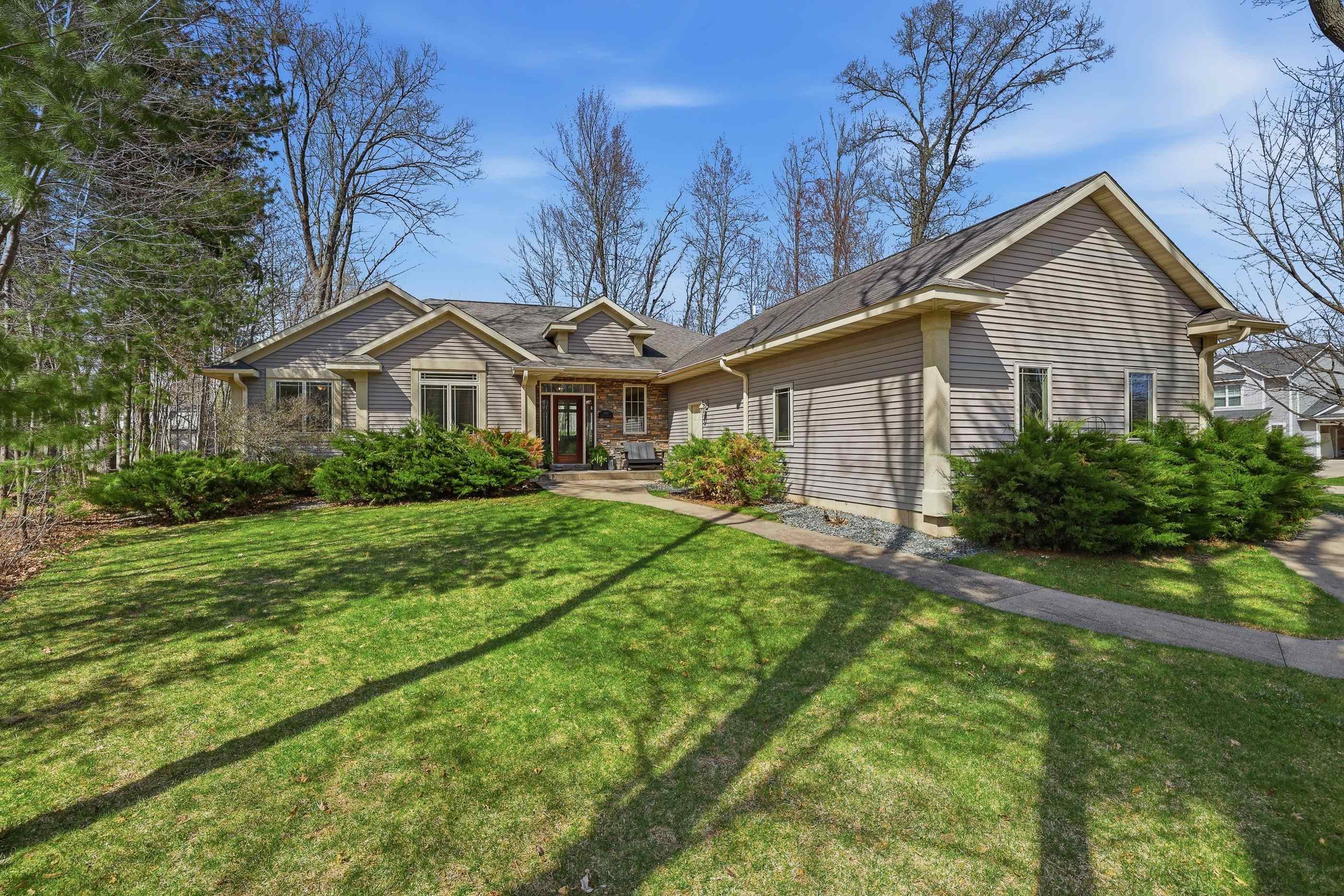 1550 RAPID RIVER RUN, Plover, Wisconsin 54467, 4 Bedrooms Bedrooms, ,3 BathroomsBathrooms,Residential,For Sale,1550 RAPID RIVER RUN,22601620