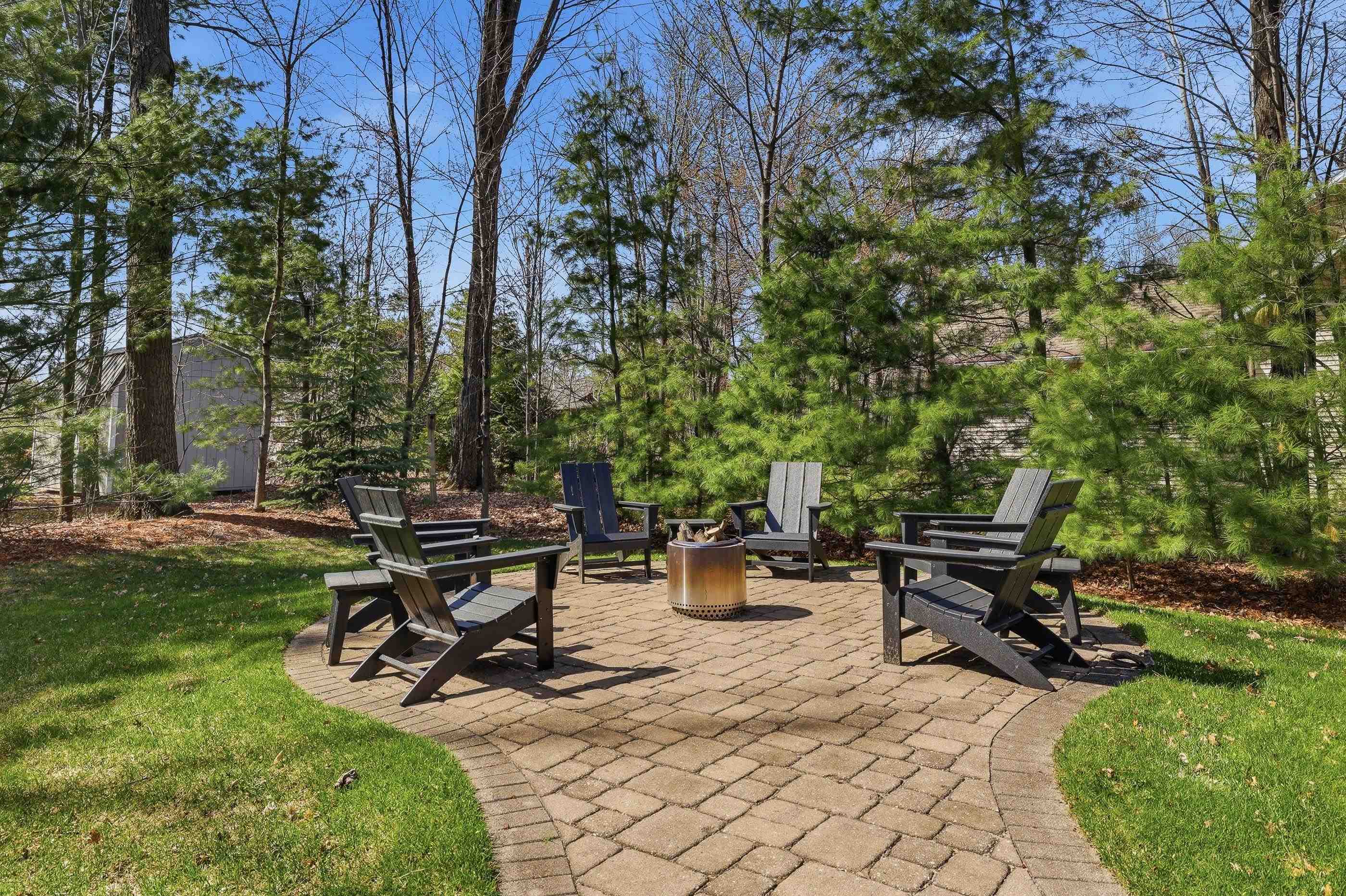 1550 RAPID RIVER RUN, Plover, Wisconsin 54467, 4 Bedrooms Bedrooms, ,3 BathroomsBathrooms,Residential,For Sale,1550 RAPID RIVER RUN,22601620