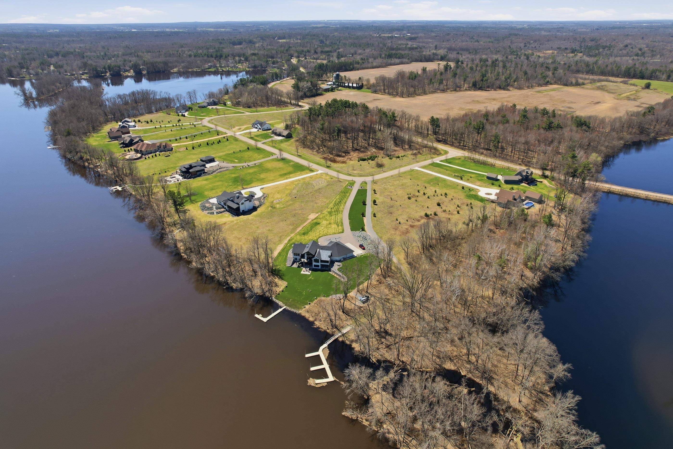 2100 PENINSULA PLACE, Junction City, Wisconsin 54443, ,Land,For Sale,2100 PENINSULA PLACE,22601621