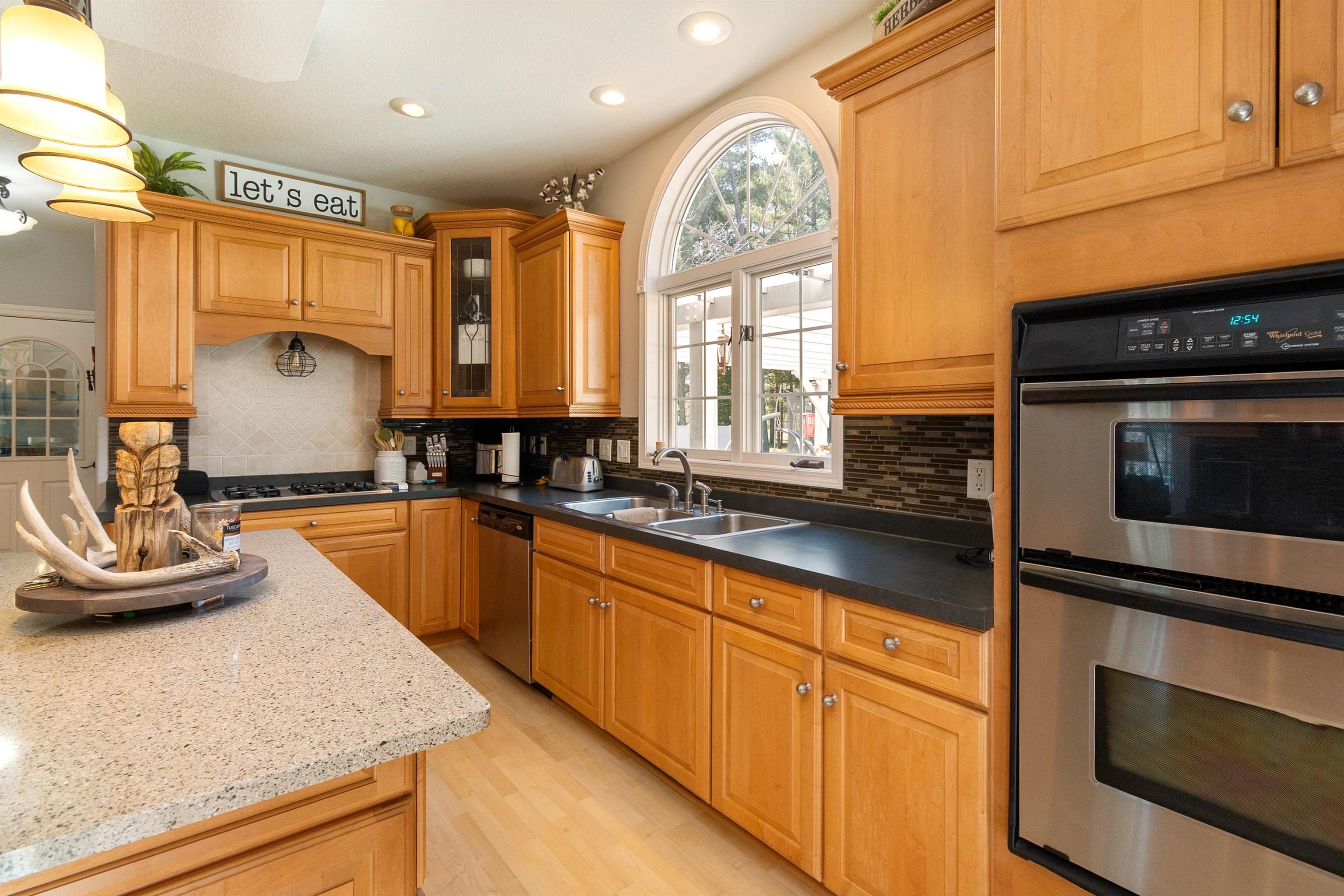 1977 JAMES STREET, Kronenwetter, Wisconsin 54455, 3 Bedrooms Bedrooms, ,3 BathroomsBathrooms,Residential,For Sale,1977 JAMES STREET,22601628