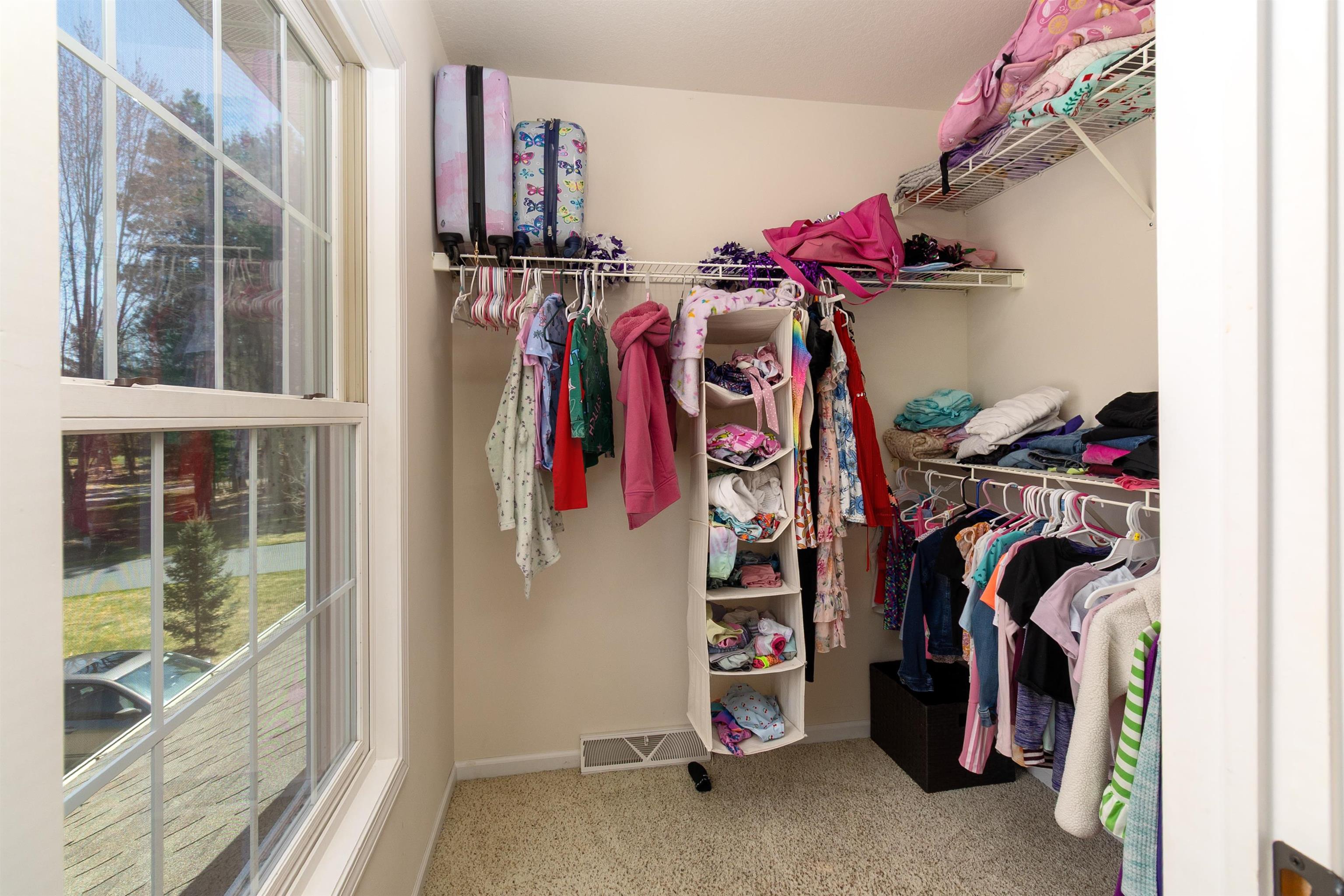 1977 JAMES STREET, Kronenwetter, Wisconsin 54455, 3 Bedrooms Bedrooms, ,3 BathroomsBathrooms,Residential,For Sale,1977 JAMES STREET,22601628