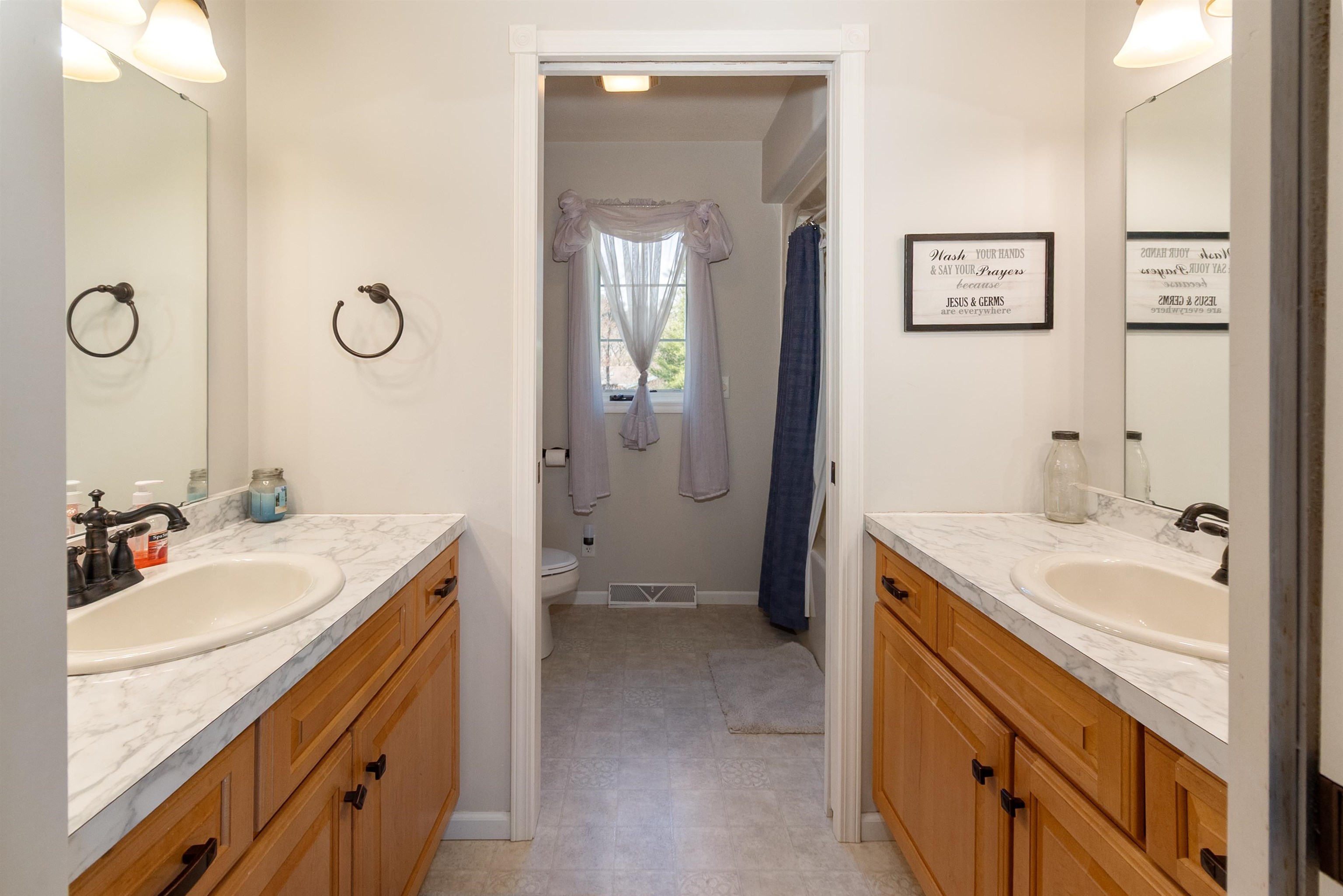 1977 JAMES STREET, Kronenwetter, Wisconsin 54455, 3 Bedrooms Bedrooms, ,3 BathroomsBathrooms,Residential,For Sale,1977 JAMES STREET,22601628