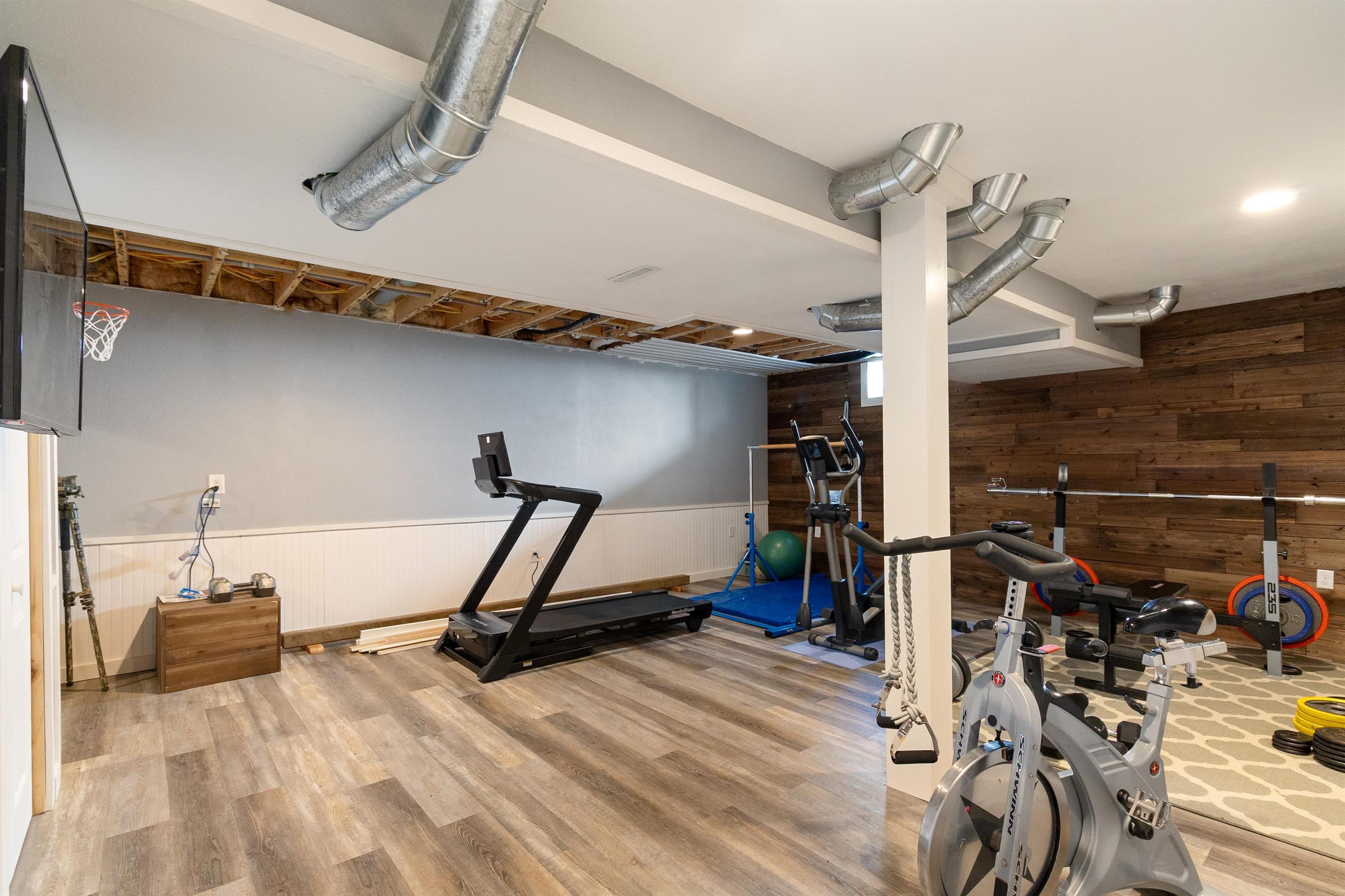 1977 JAMES STREET, Kronenwetter, Wisconsin 54455, 3 Bedrooms Bedrooms, ,3 BathroomsBathrooms,Residential,For Sale,1977 JAMES STREET,22601628