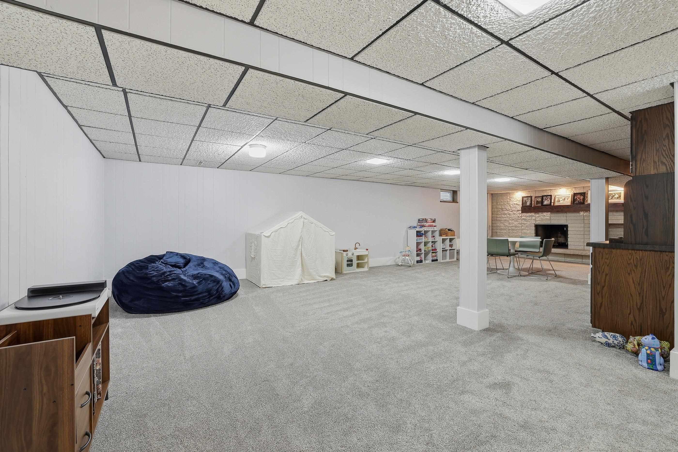 3208 DELLA STREET, Stevens Point, Wisconsin 54481, 4 Bedrooms Bedrooms, ,2 BathroomsBathrooms,Residential,For Sale,3208 DELLA STREET,22601630